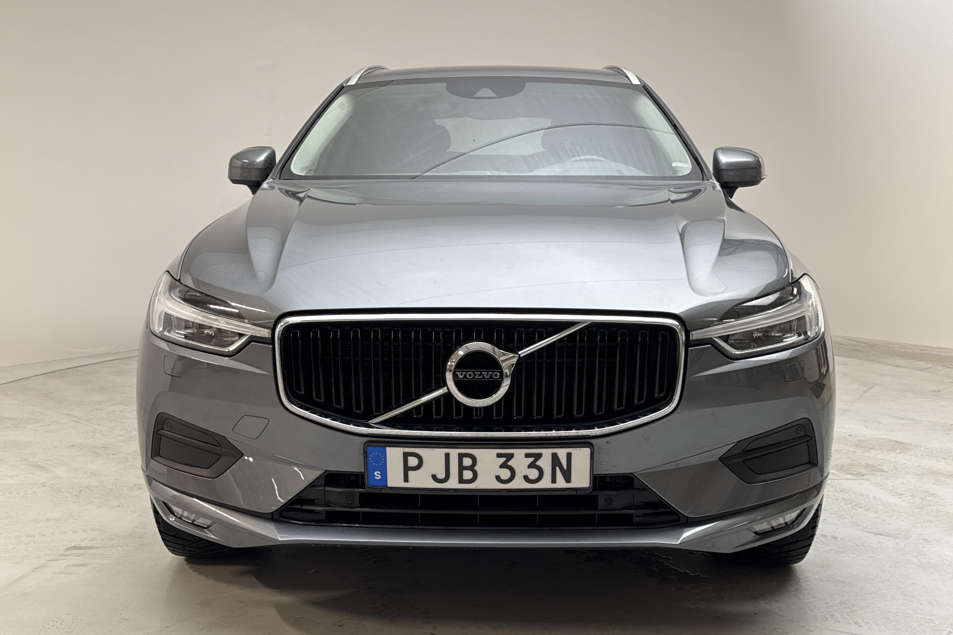 Volvo XC60 B5 AWD Mildhybrid, Bensin (250hk) - 70 700 km - Automaattinen - harmaa - 2021