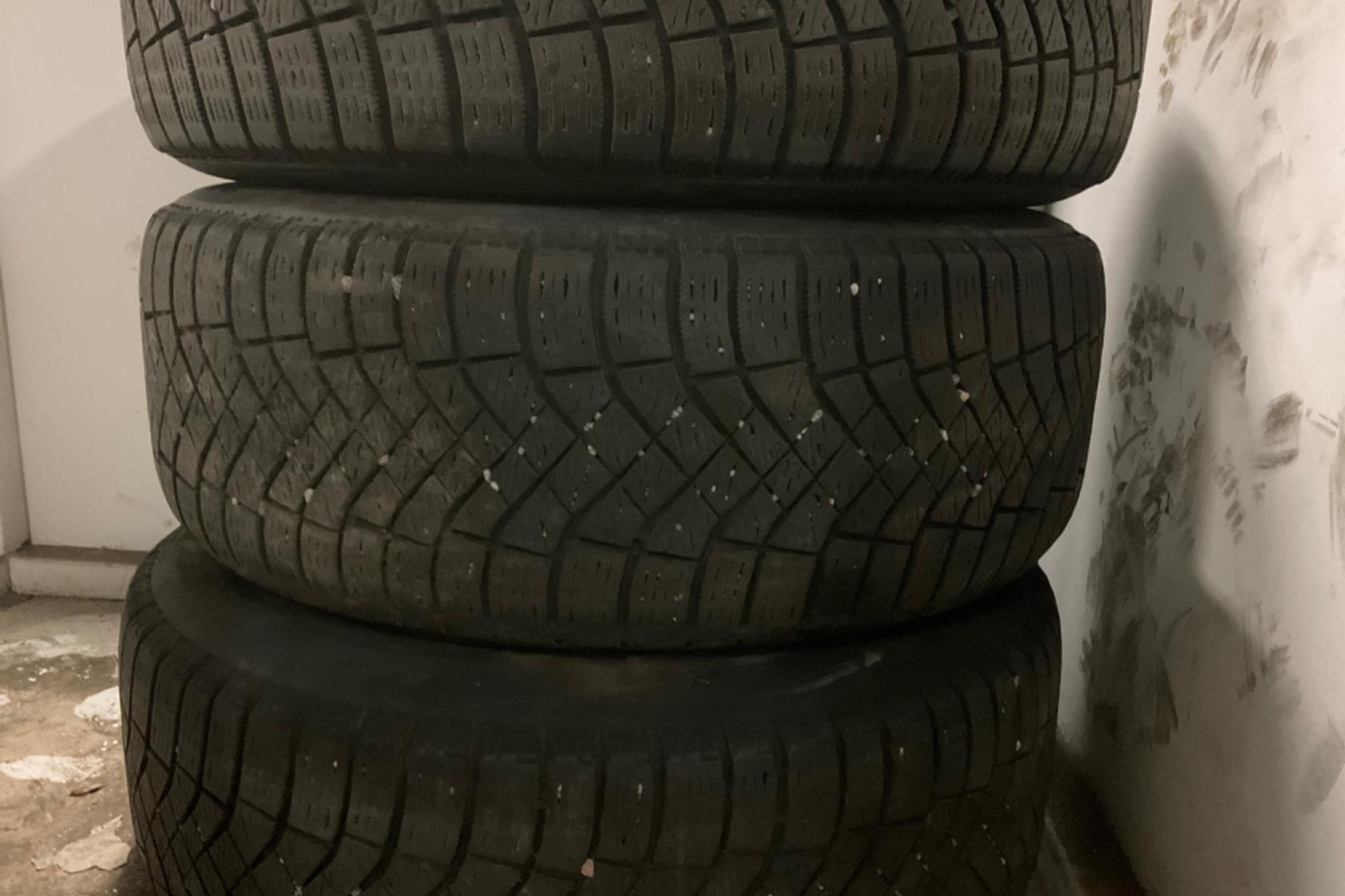 Vinterhjul (nr 54) PIRELLI ICE ZERO 225/55R17 - 0 km