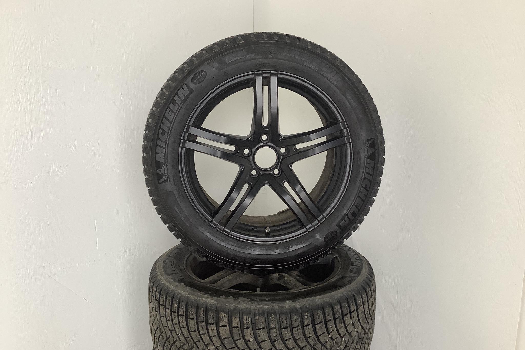 Vinterhjul (nr 60) MICHELIN LATITUDE 255/50R19 - 0 km