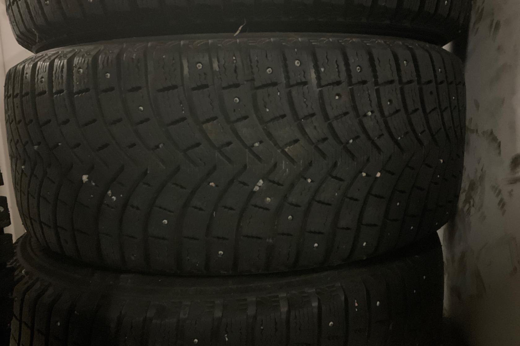 Vinterhjul (nr 60) MICHELIN LATITUDE 255/50R19 - 0 km