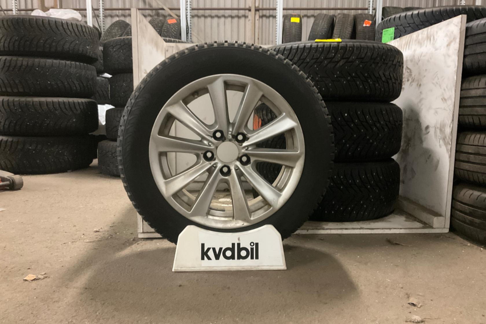 Vinterhjul (nr 69) NOKIAN HAKKAPELIITTA 8 225/55R17 - 0 km