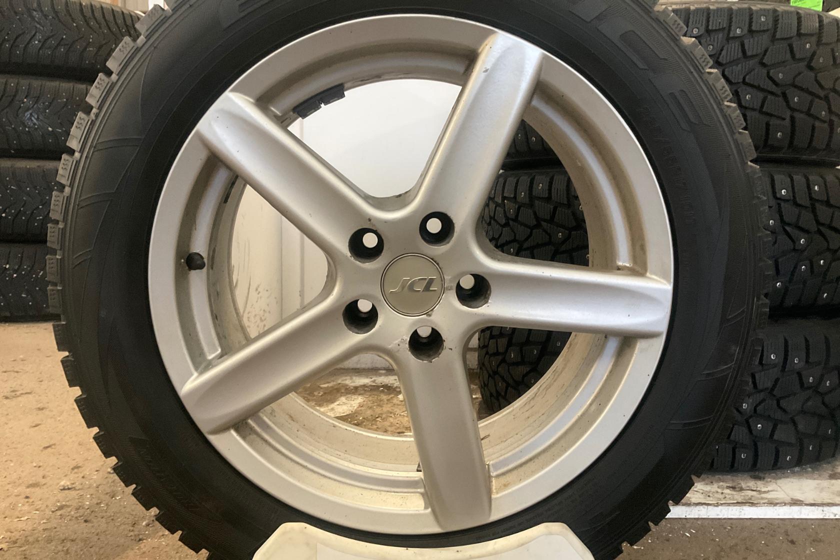 Vinterhjul (nr 76) FALKEN ESPIA ICE 225/55R17 - 0 km