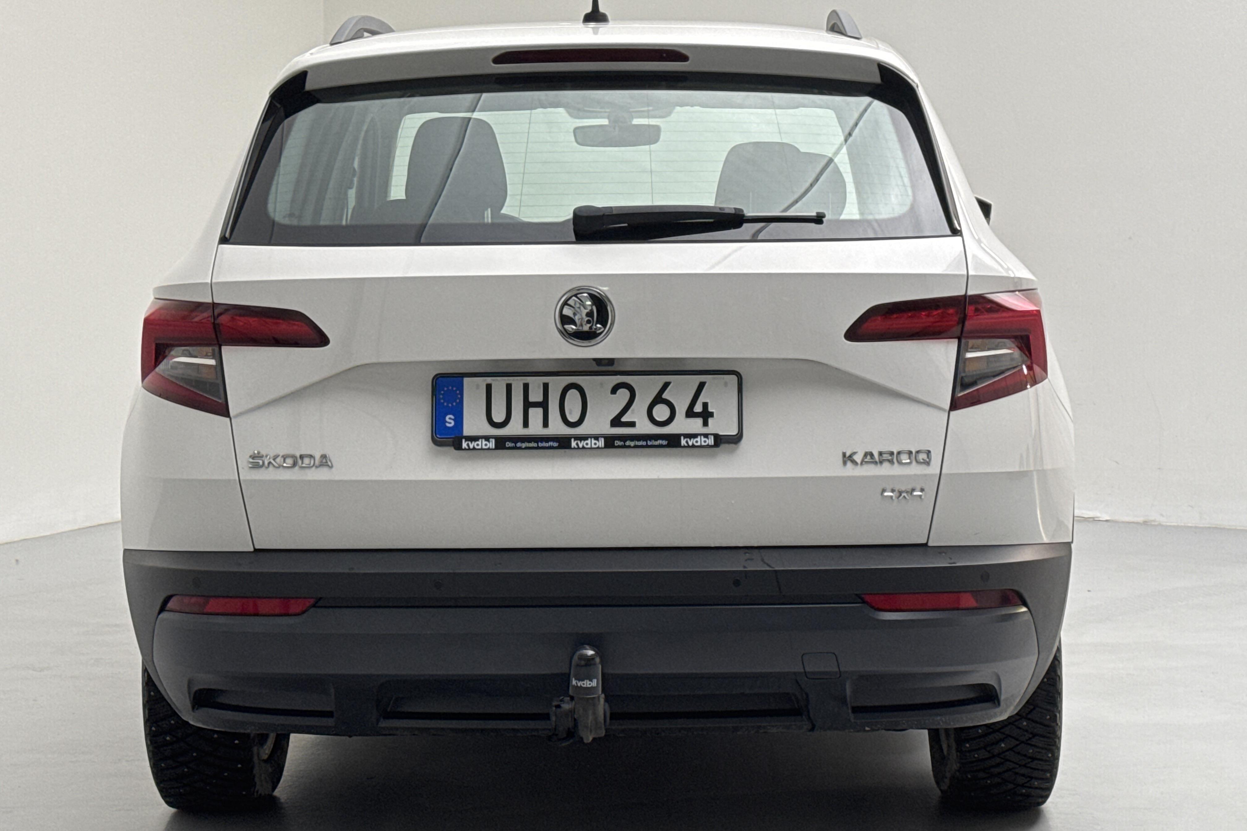 Skoda Karoq 2.0 TDI 4X4 (150hk) - 17 602 mil - Manuell - vit - 2019