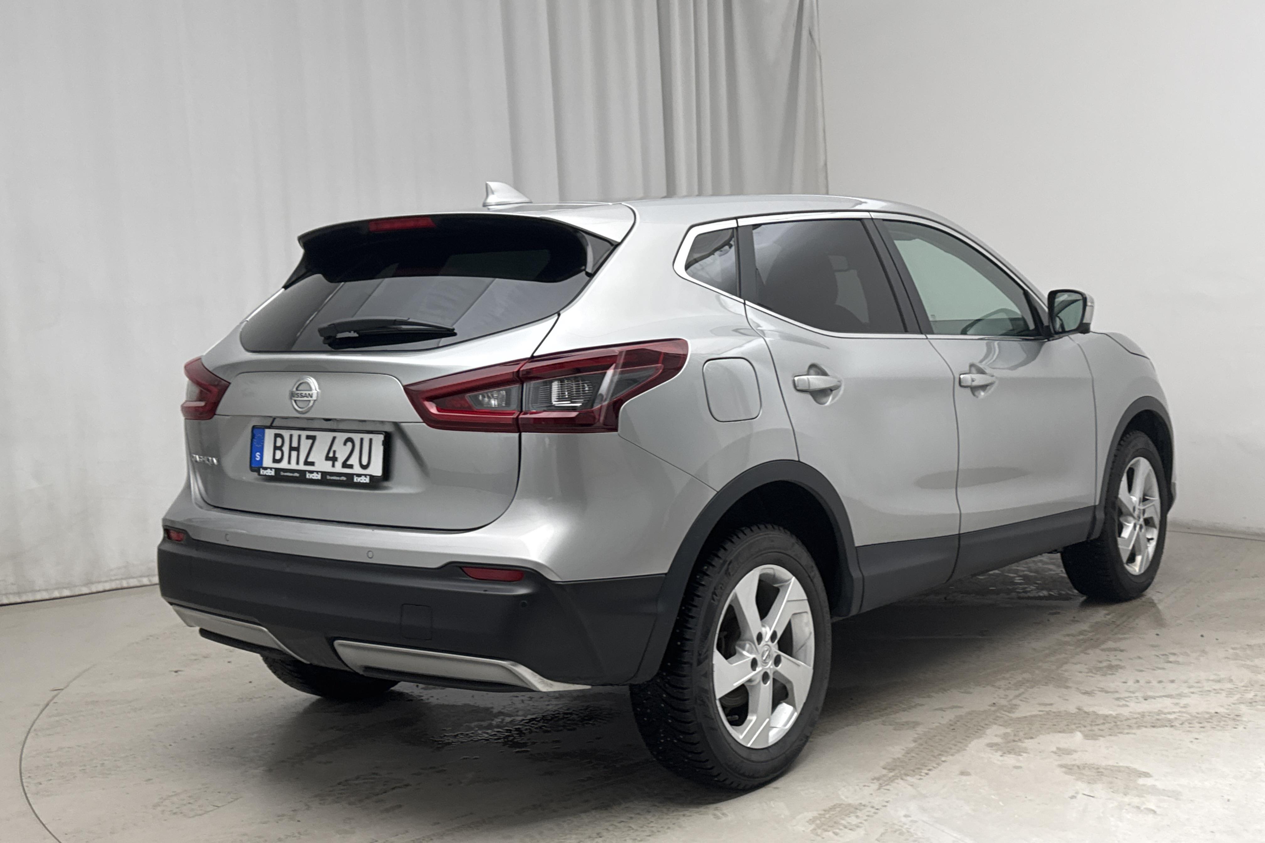 Nissan Qashqai 1.3 DIG-T (160hk) - 4 467 mil - Automat - silver - 2021