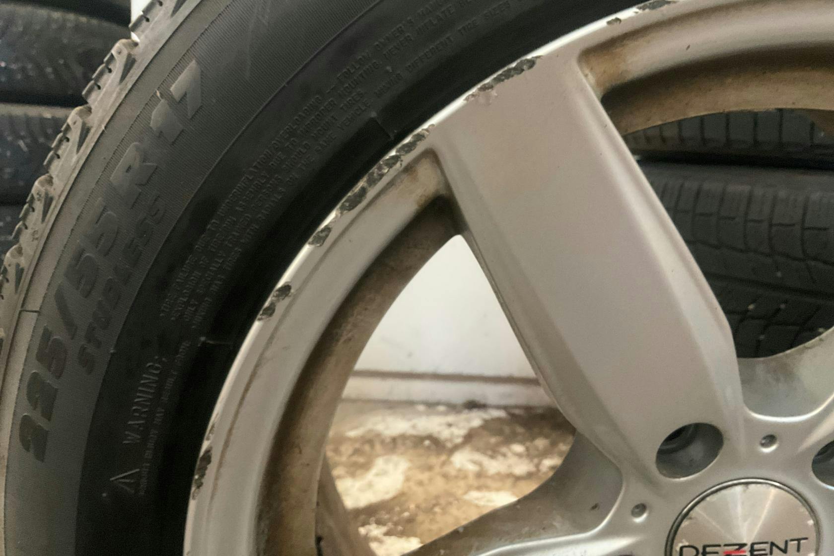 Vinterhjul (nr 77)) MICHELIN X-ICE 225/55R17 - 0 km