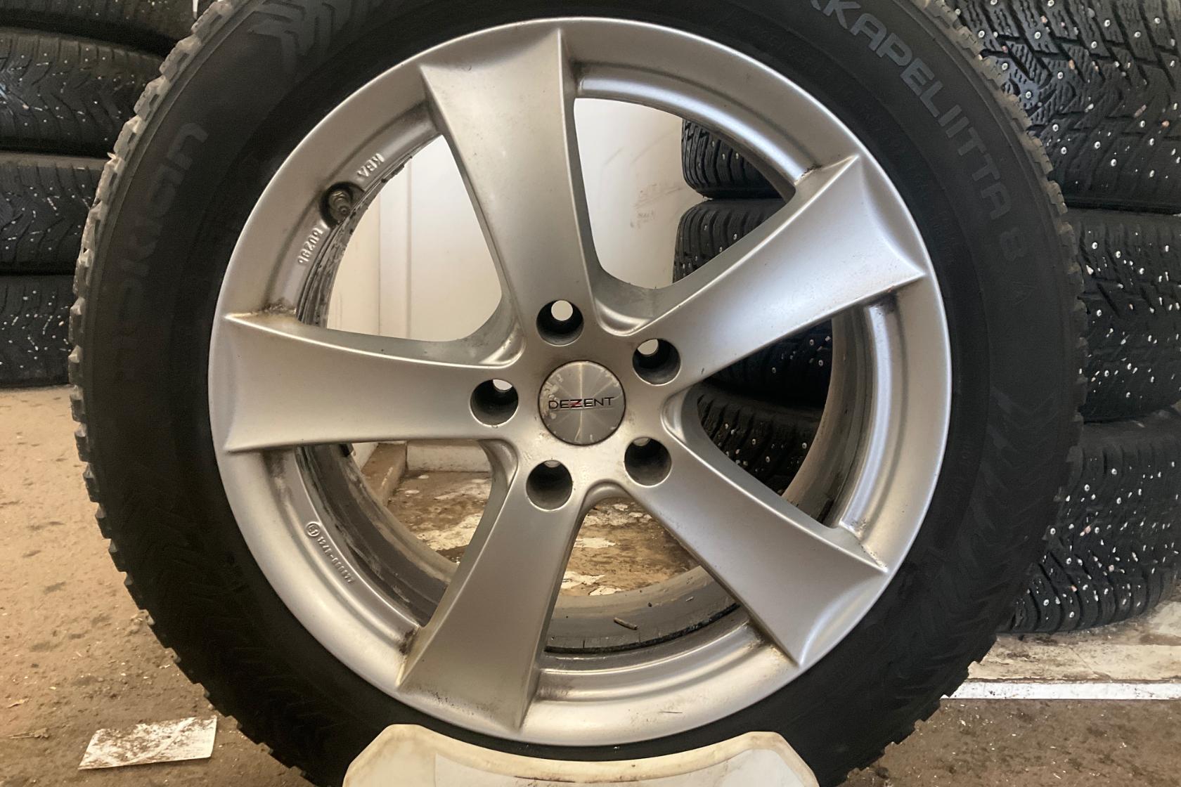 Vinterhjul (nr 81) NOKIAN HALLAPELIITTA 8 225/55R17 - 0 km