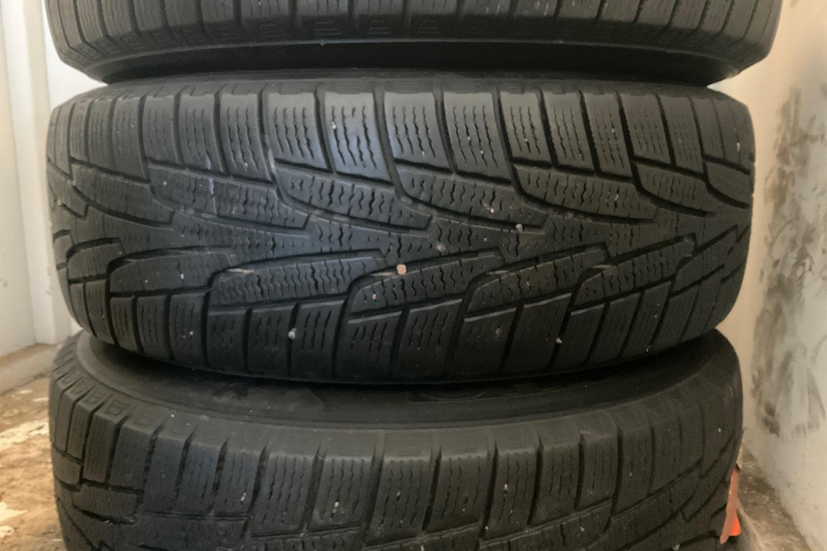 Vinterhjul (nr 84) KUMHO IZEN KW31 225/65R17 - 0 km