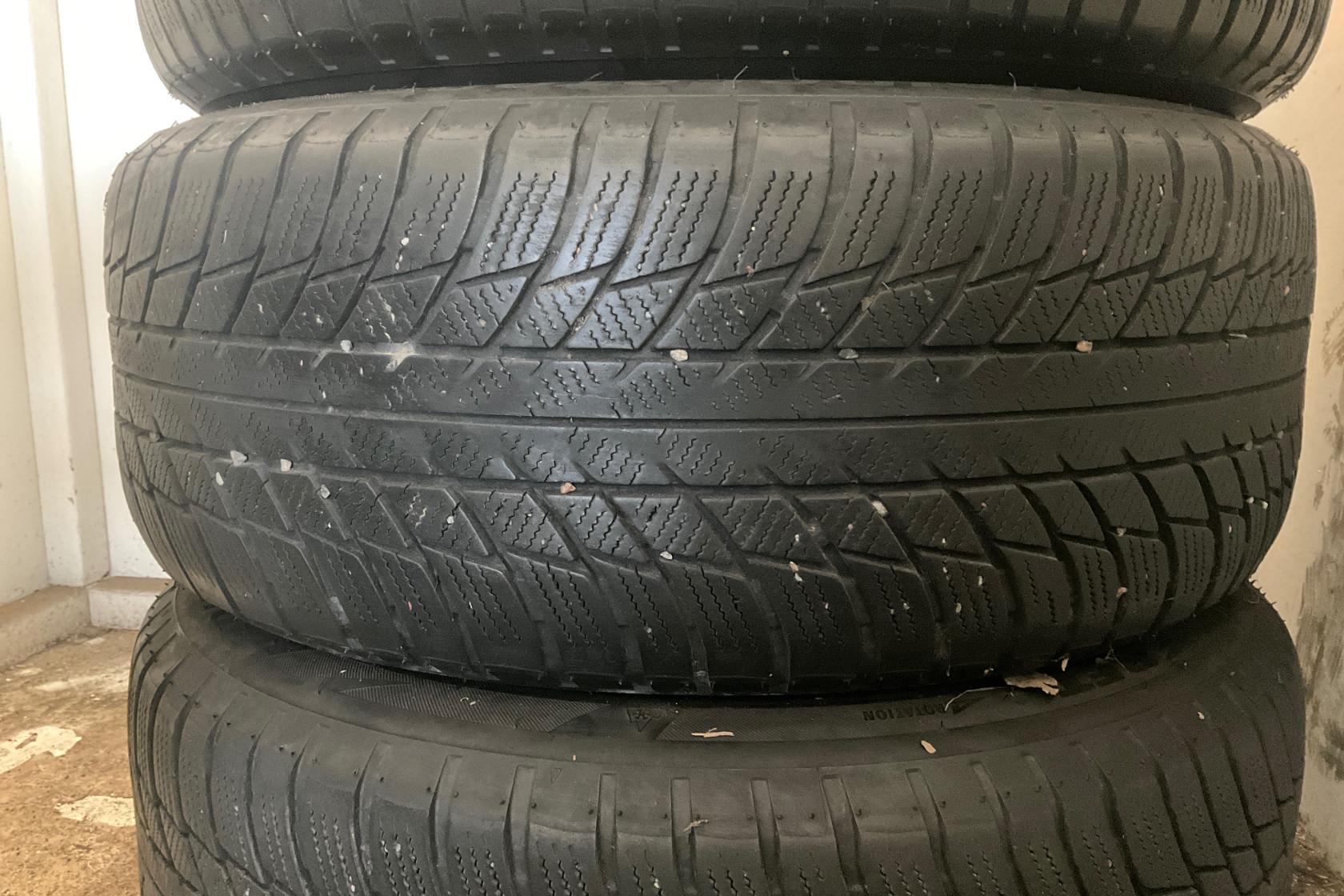 Vinterhjul (nr 101) BRIDGESTONE BLIZZAK LM001 225/55R17 - 0 km