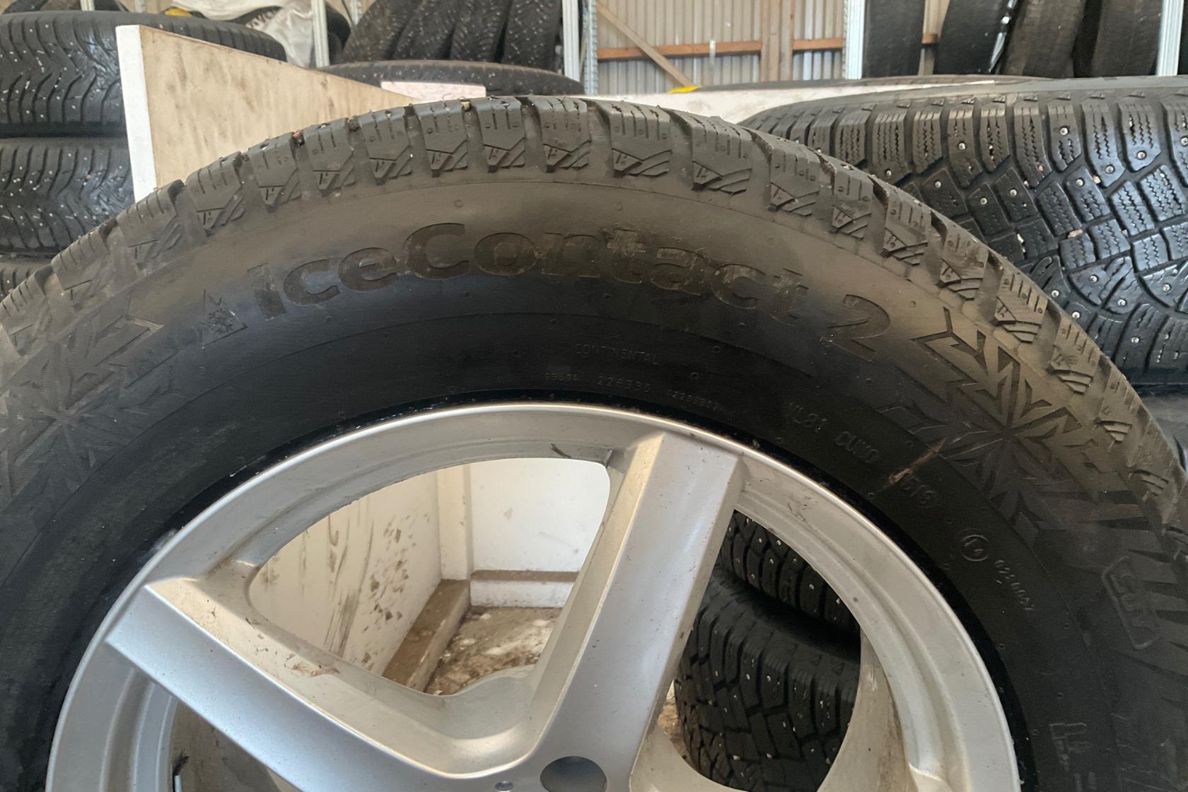 Vinterhjul (nr 110) Continental Ice Contact 2  235/65R17 - 0 km