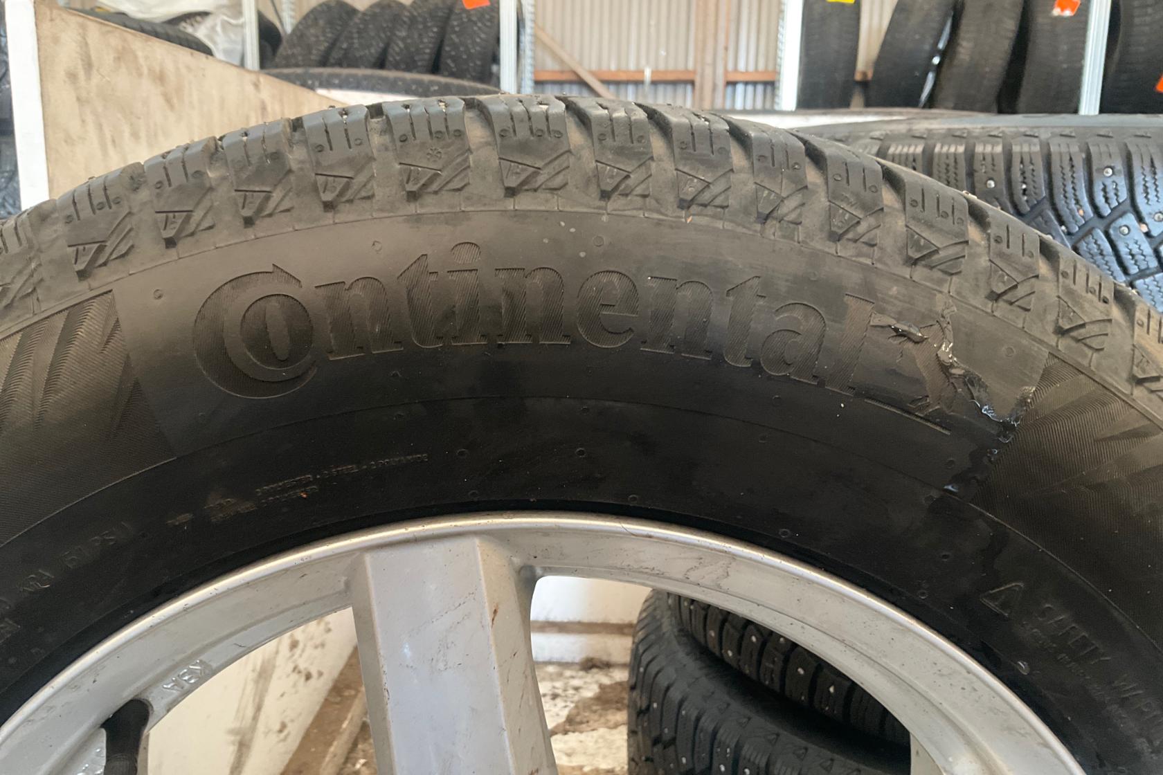 Vinterhjul (nr 110) Continental Ice Contact 2  235/65R17 - 0 km