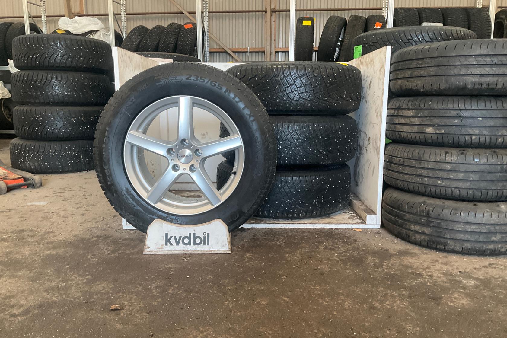 Vinterhjul (nr 110) Continental Ice Contact 2  235/65R17 - 0 km