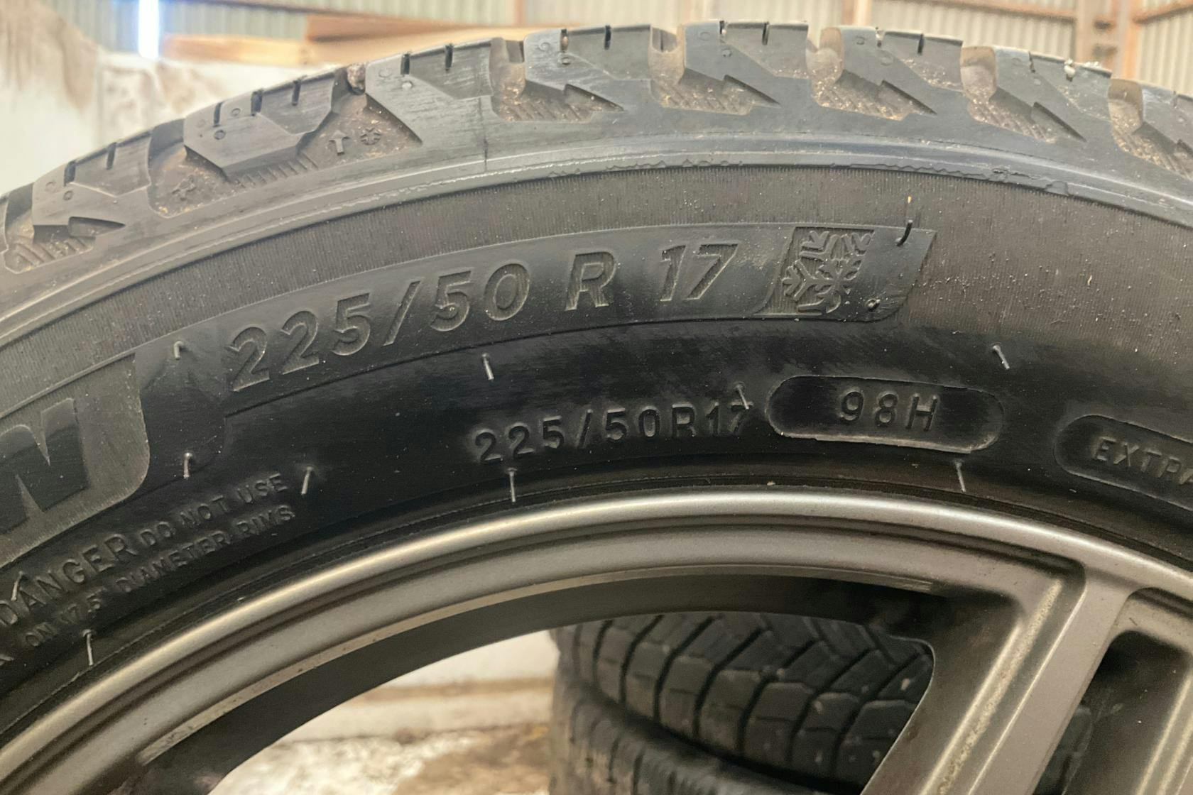 Vinterhjul (nr 115) MICHELIN X-ICE 225/50R17 - 0 km