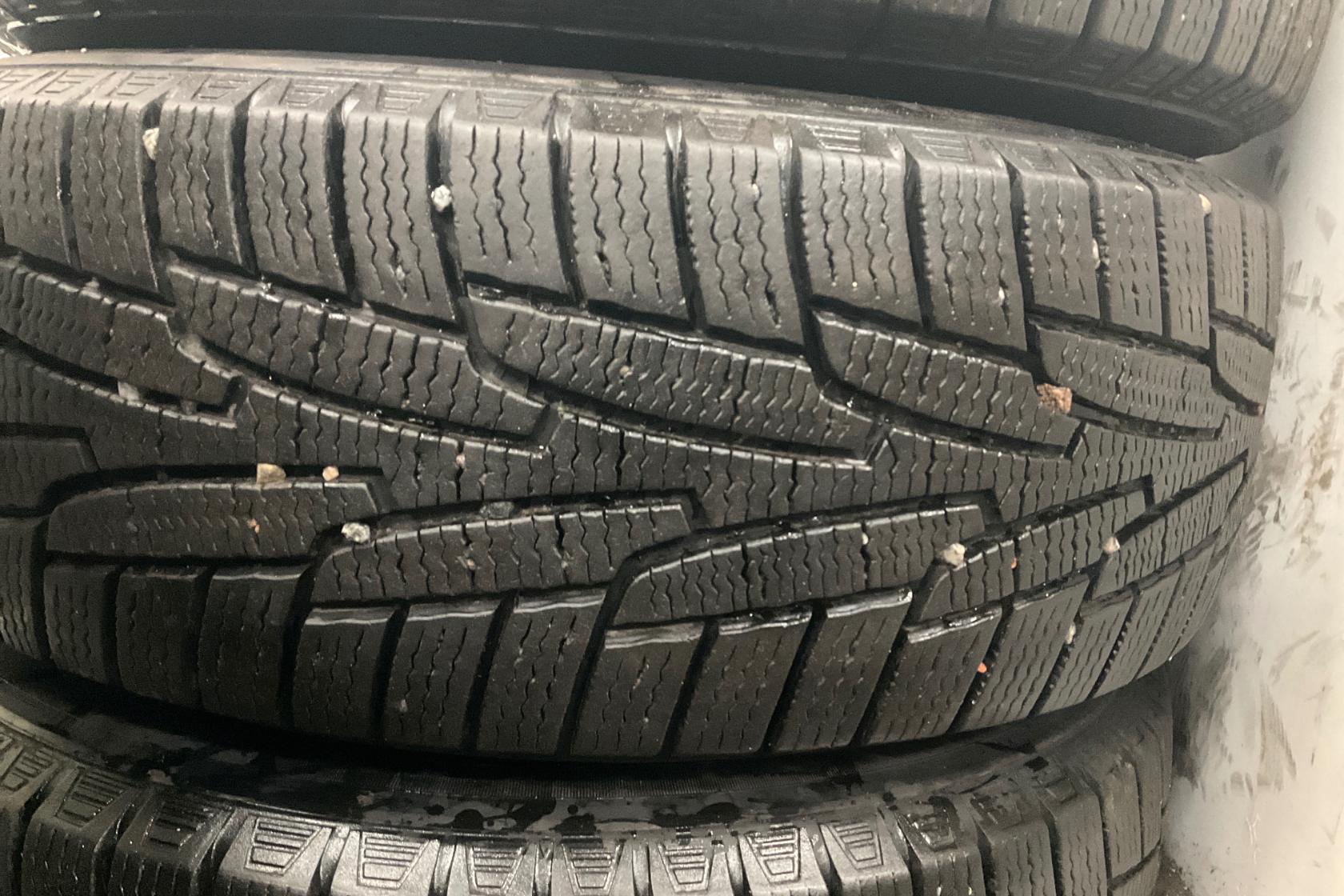 Vinterhjul (nr 121) KUMHO IZEN KW31 235/65R17 - 0 km