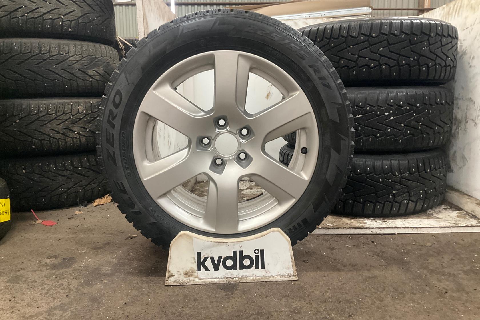 Vinterhjul (nr 125) PIRELLI ICE ZERO 225/55R17 - 0 km