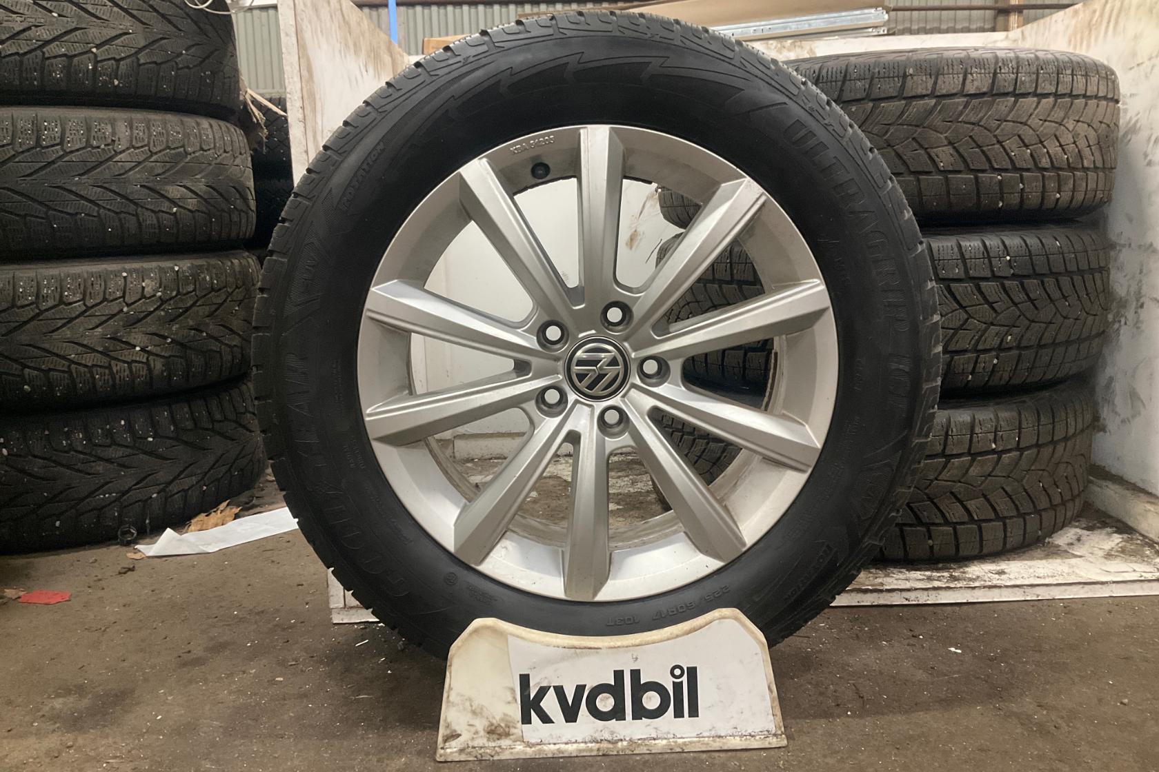 Vinterhjul (nr 131) GOODYEAR ULTRAGRIPP ICE 225/60R17 - 0 km