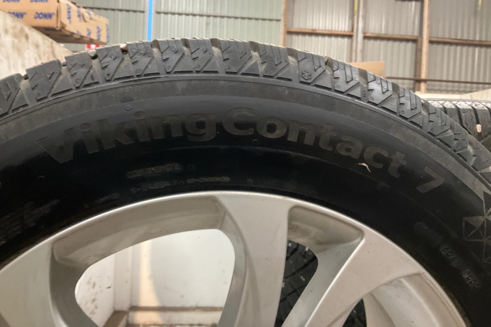 Vinterhjul (nr 141) Continental Viking Contact 7 225/60R17 - 0 km