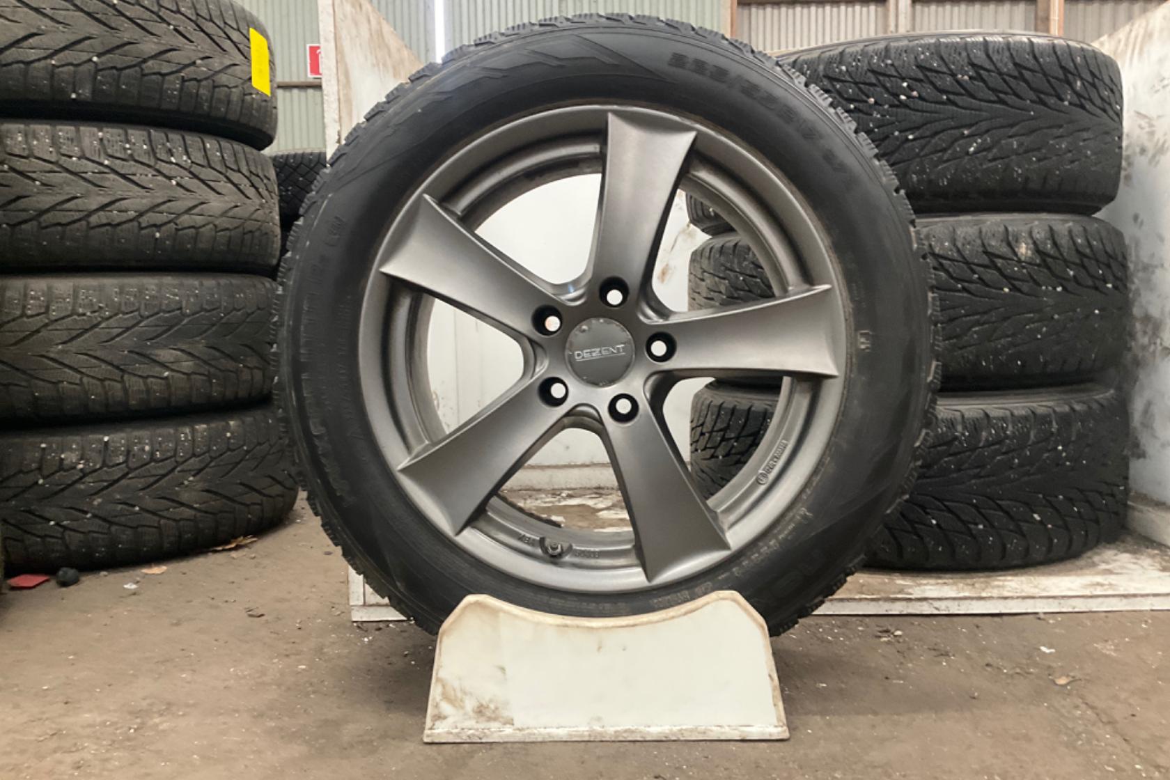 Vinterhjul (nr 161) NOKIAN HAKKAPELIITTA R2 225/55R17 - 0 km