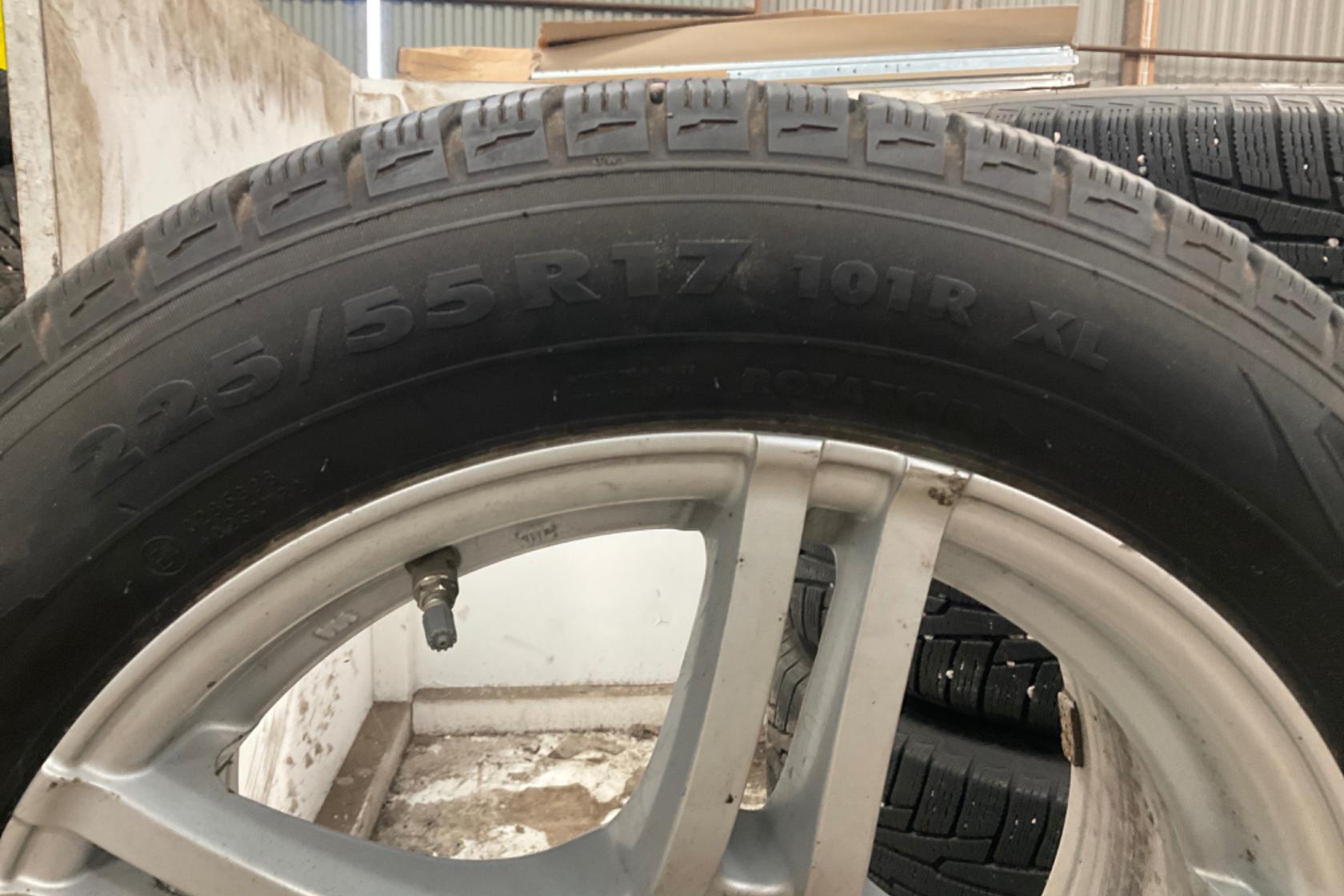 Vinterhjul (nr 167) NOKIAN NORDMAN RS2 225/55R17 - 0 km