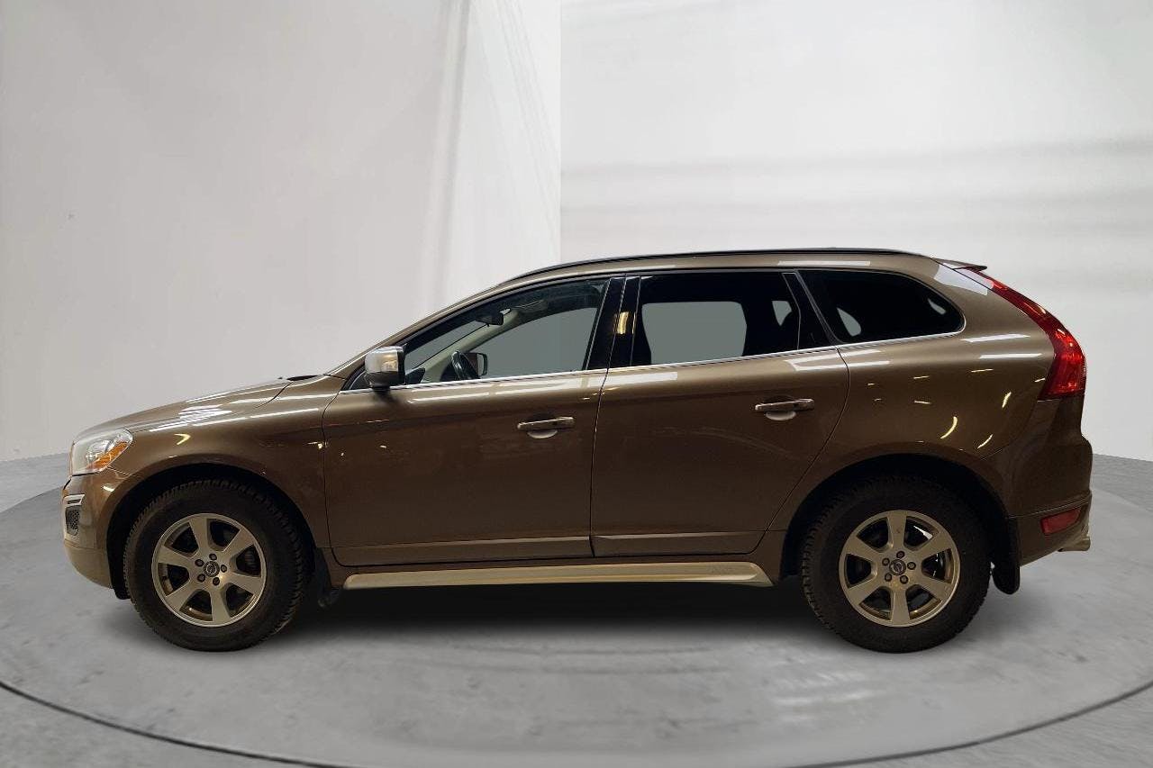Volvo XC60 D4 AWD (163hk) - 249 340 km - Automatic - brown - 2013