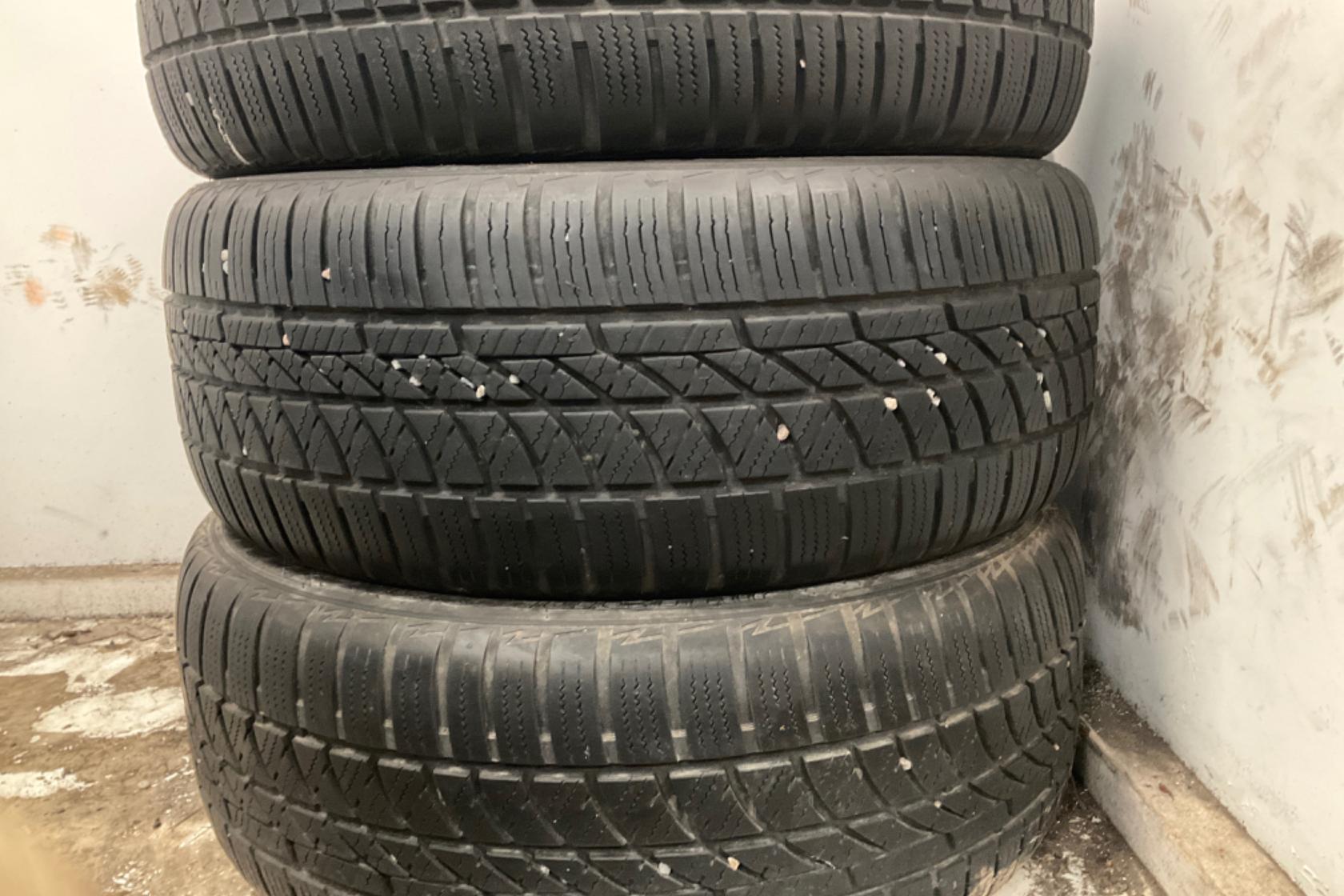 Vinterhjul (nr 181) HANKOOK KINERGY 4S 215/50R17 (FÄLG SAKNAS) - 0 km