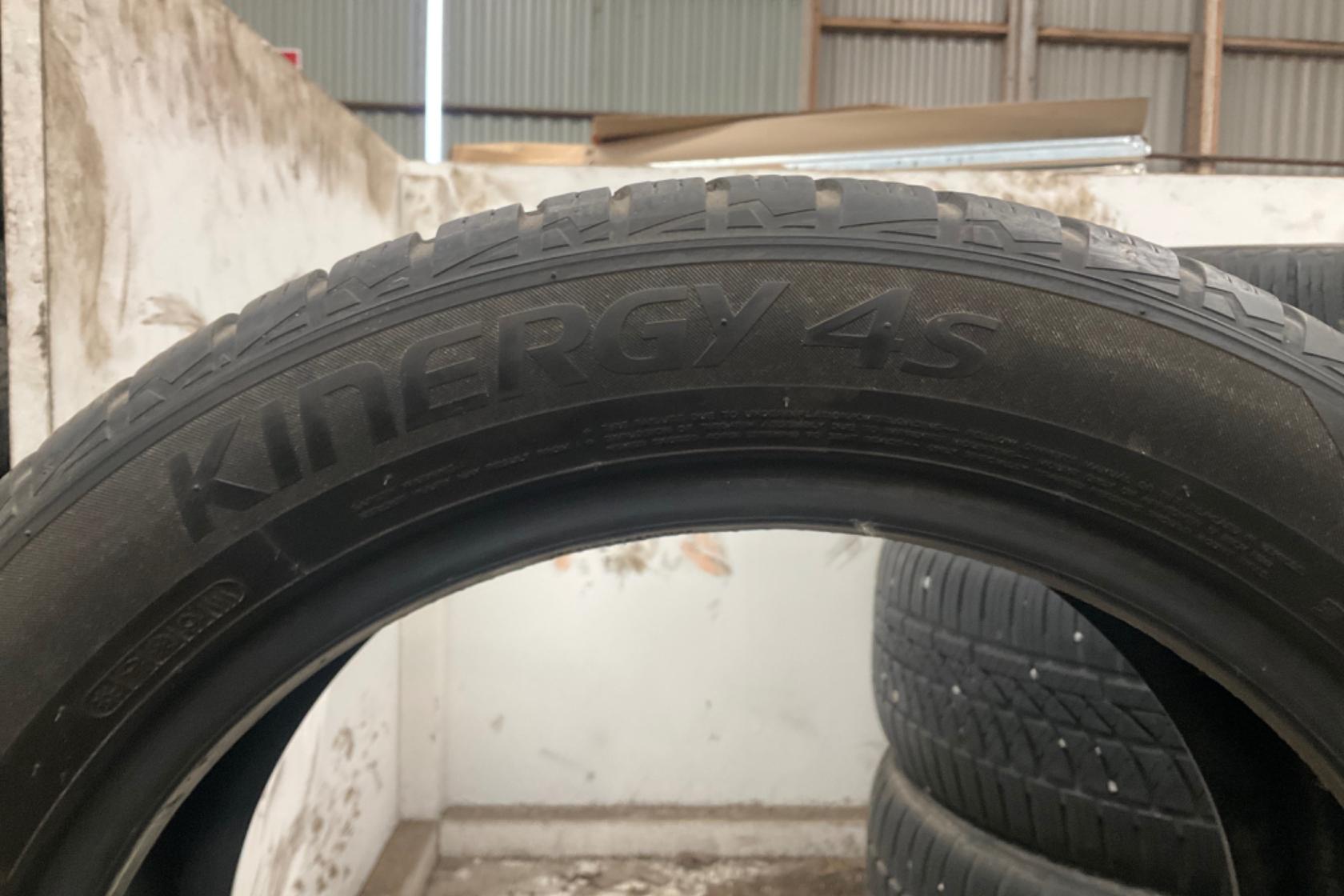 Vinterhjul (nr 181) HANKOOK KINERGY 4S 215/50R17 (FÄLG SAKNAS) - 0 km