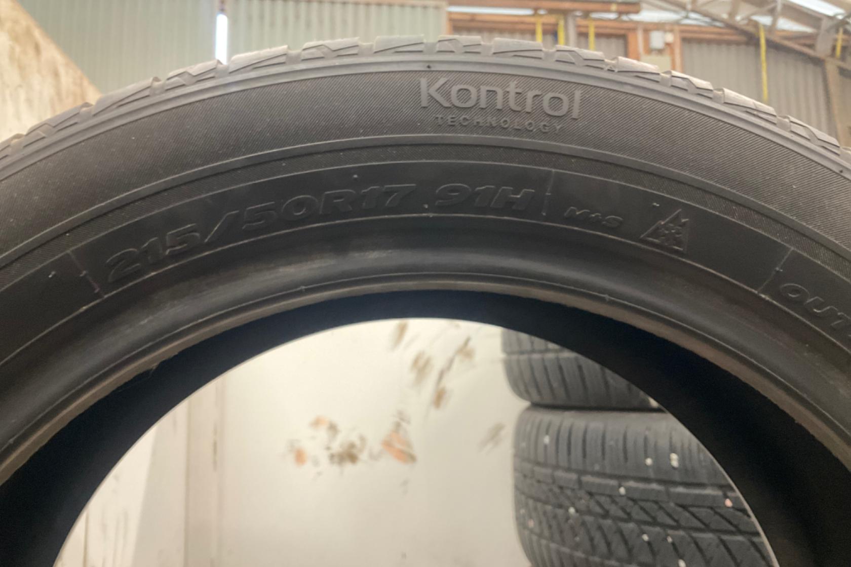 Vinterhjul (nr 181) HANKOOK KINERGY 4S 215/50R17 (FÄLG SAKNAS) - 0 km