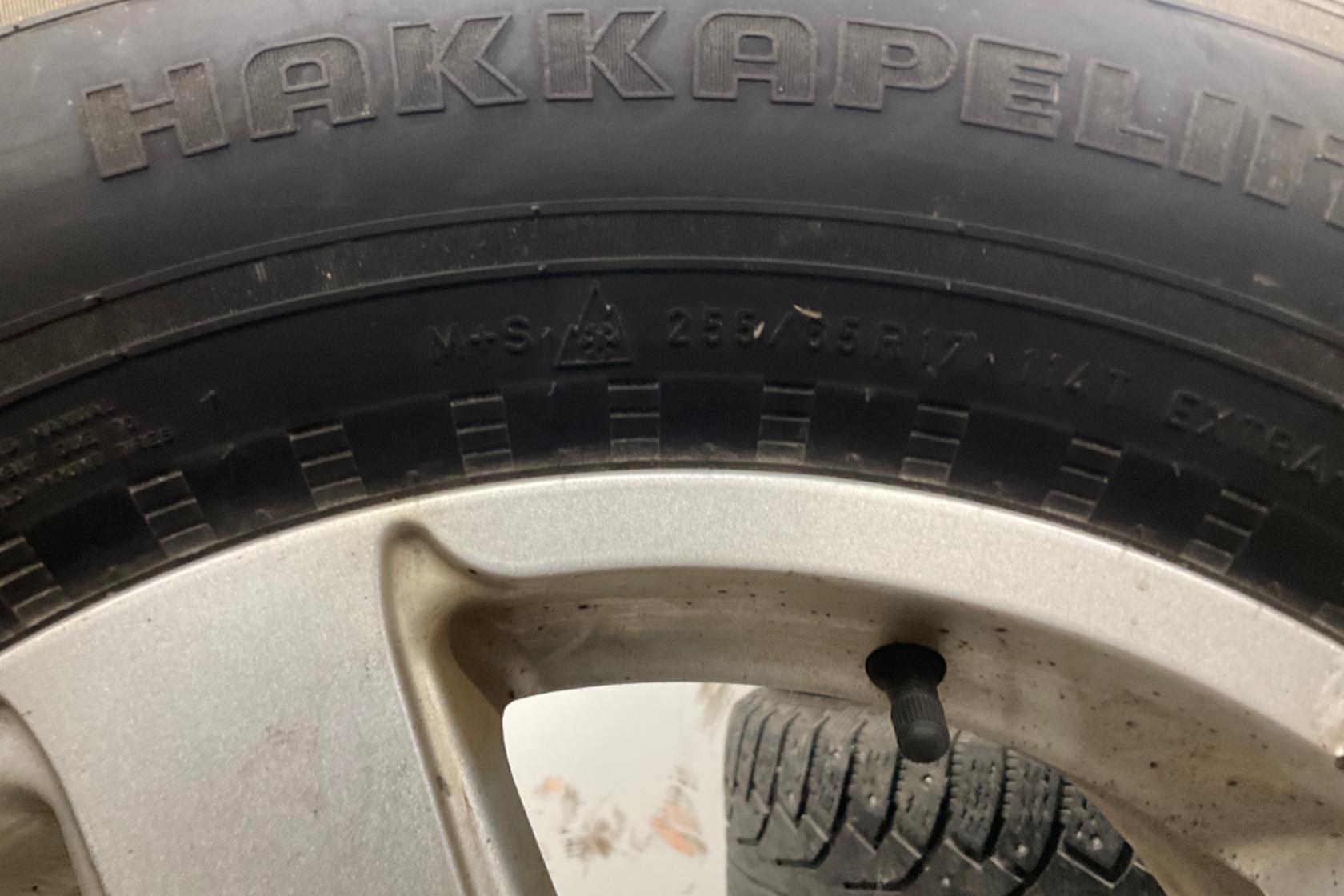 Vinterhjul (nr 183) NOKIAN HAKKAPELIITTA 255/65R17 - 0 km