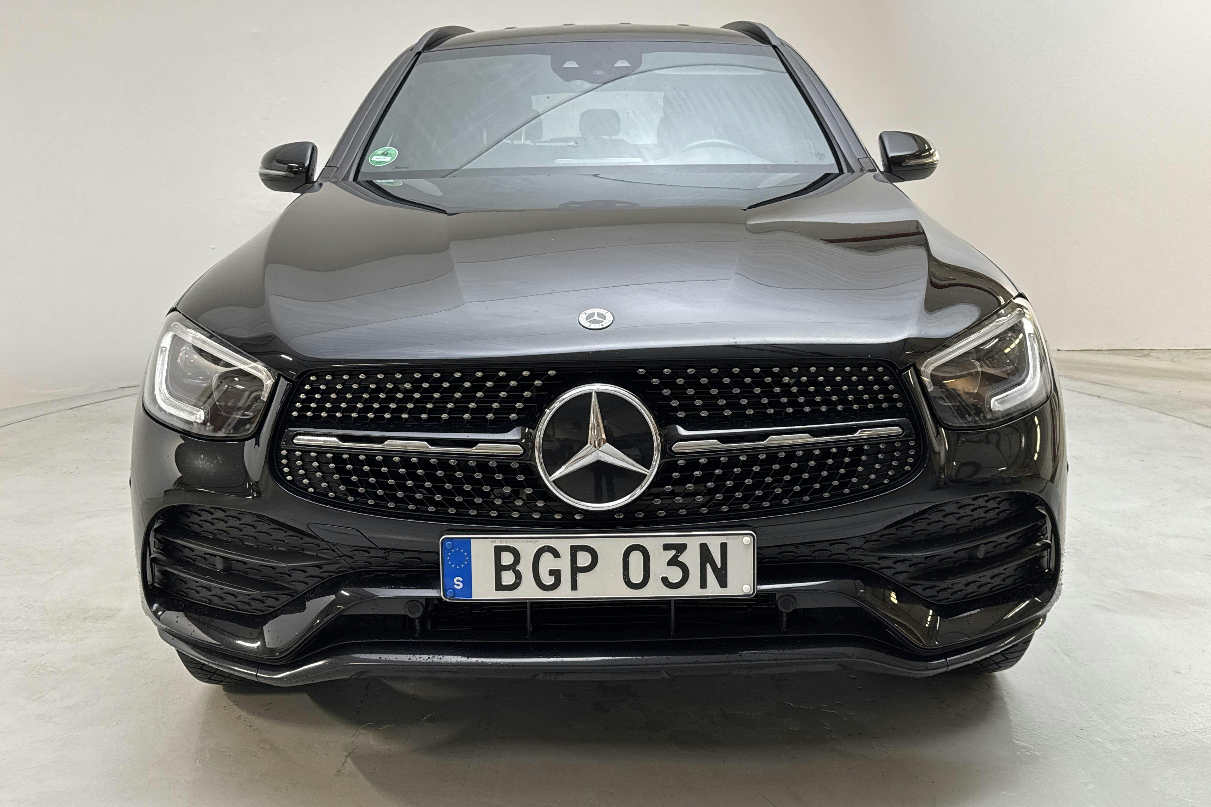 Mercedes GLC 300 e 4MATIC X253 (333hk) - 73 250 km - Automaattinen - musta - 2021