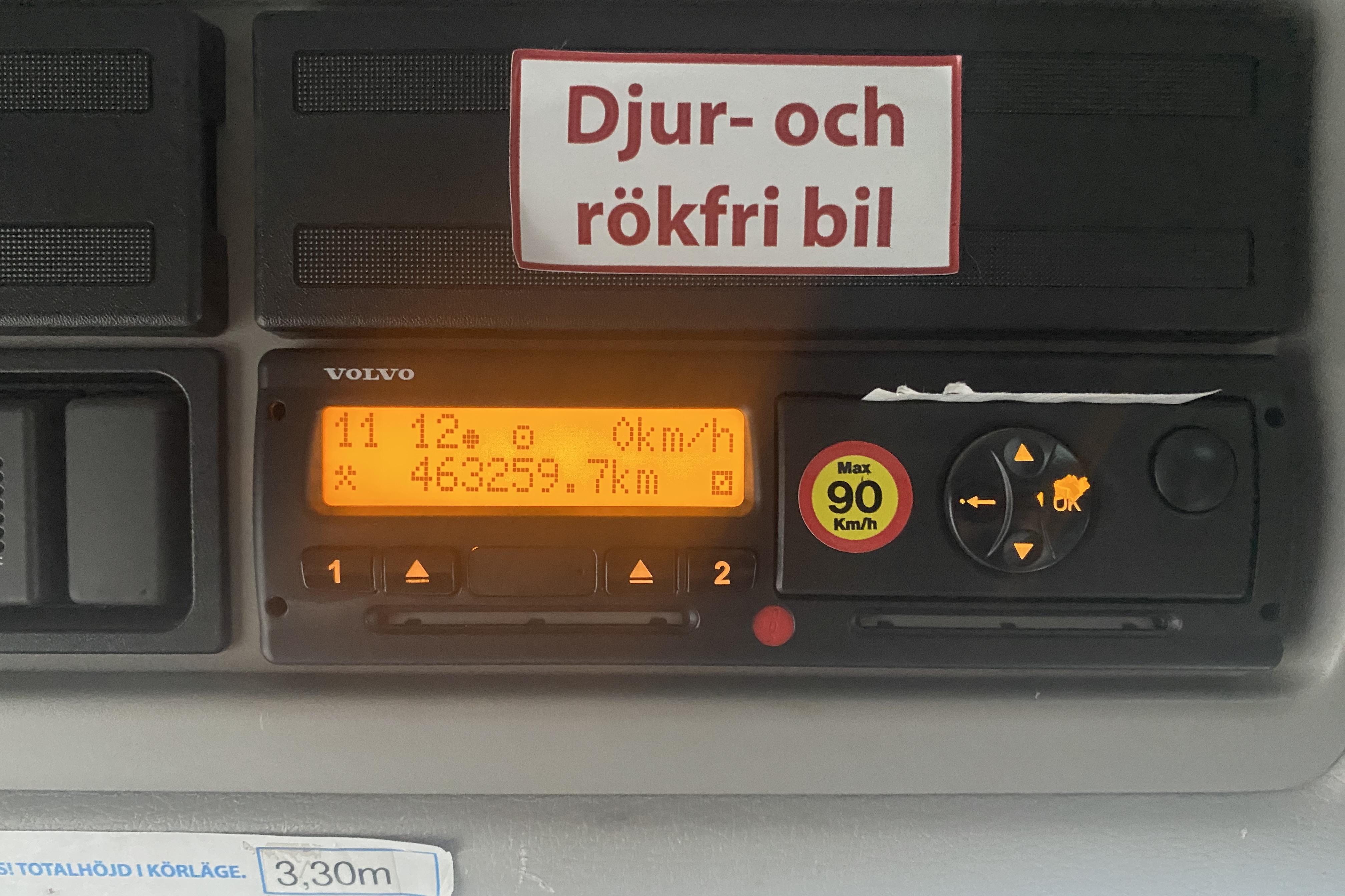 Volvo FL - 463 259 km - Automat - vit - 2011