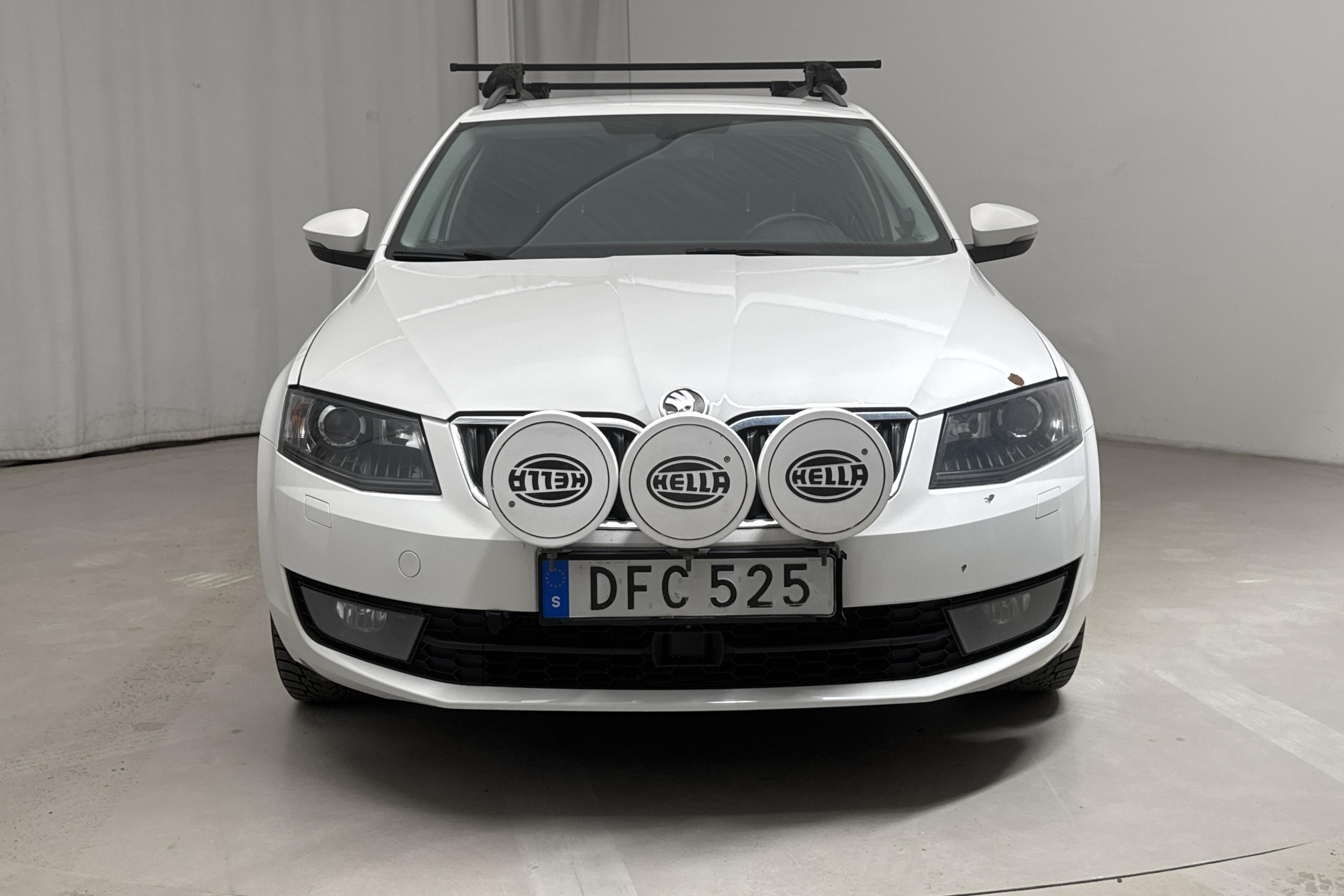 Skoda Octavia III 2.0 TDI CR Combi 4x4 (150hk) - 166 570 km - Manualna - biały - 2015