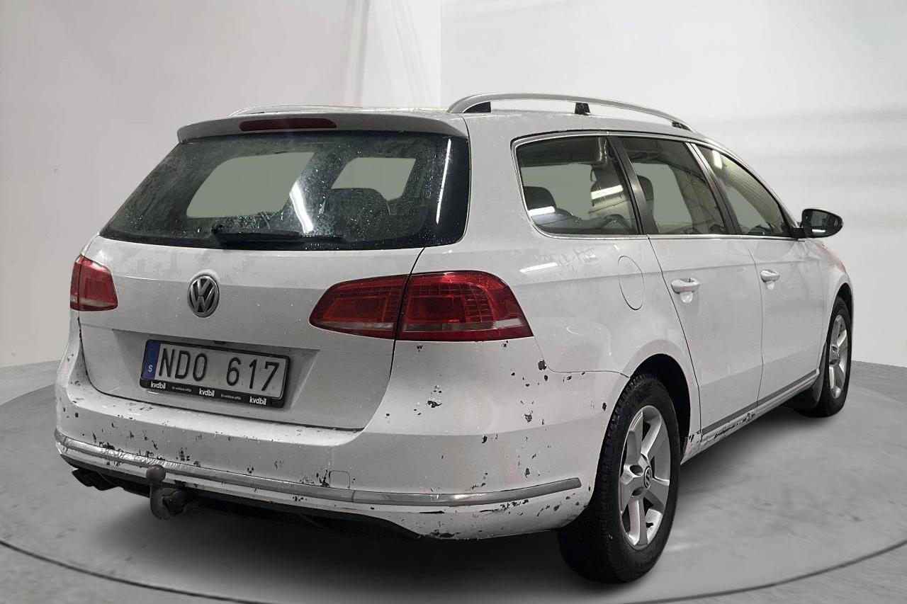 VW Passat 2.0 TDI BlueMotion Technology Variant 4Motion (140hk) - 24 539 mil - Manuell - vit - 2013