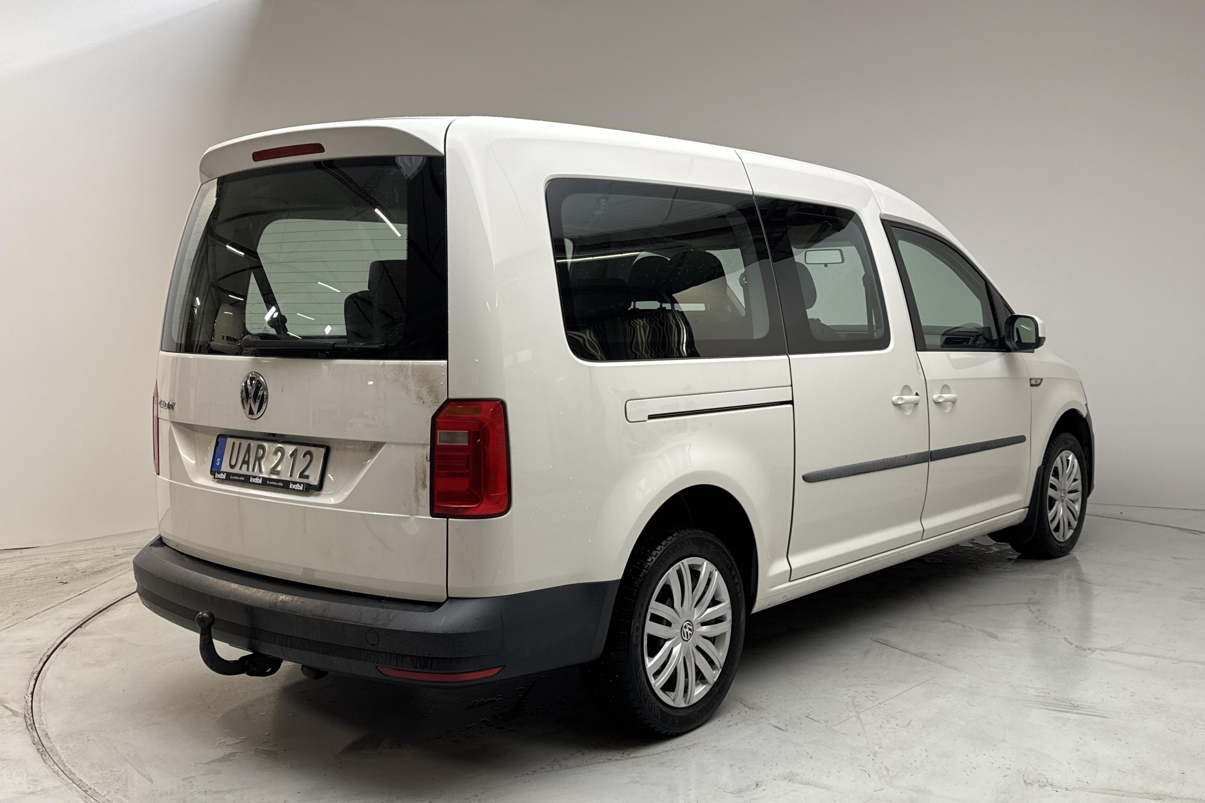 VW Caddy Maxi Life 2.0 TDI (102hk) - 15 788 mil - Automat - vit - 2018