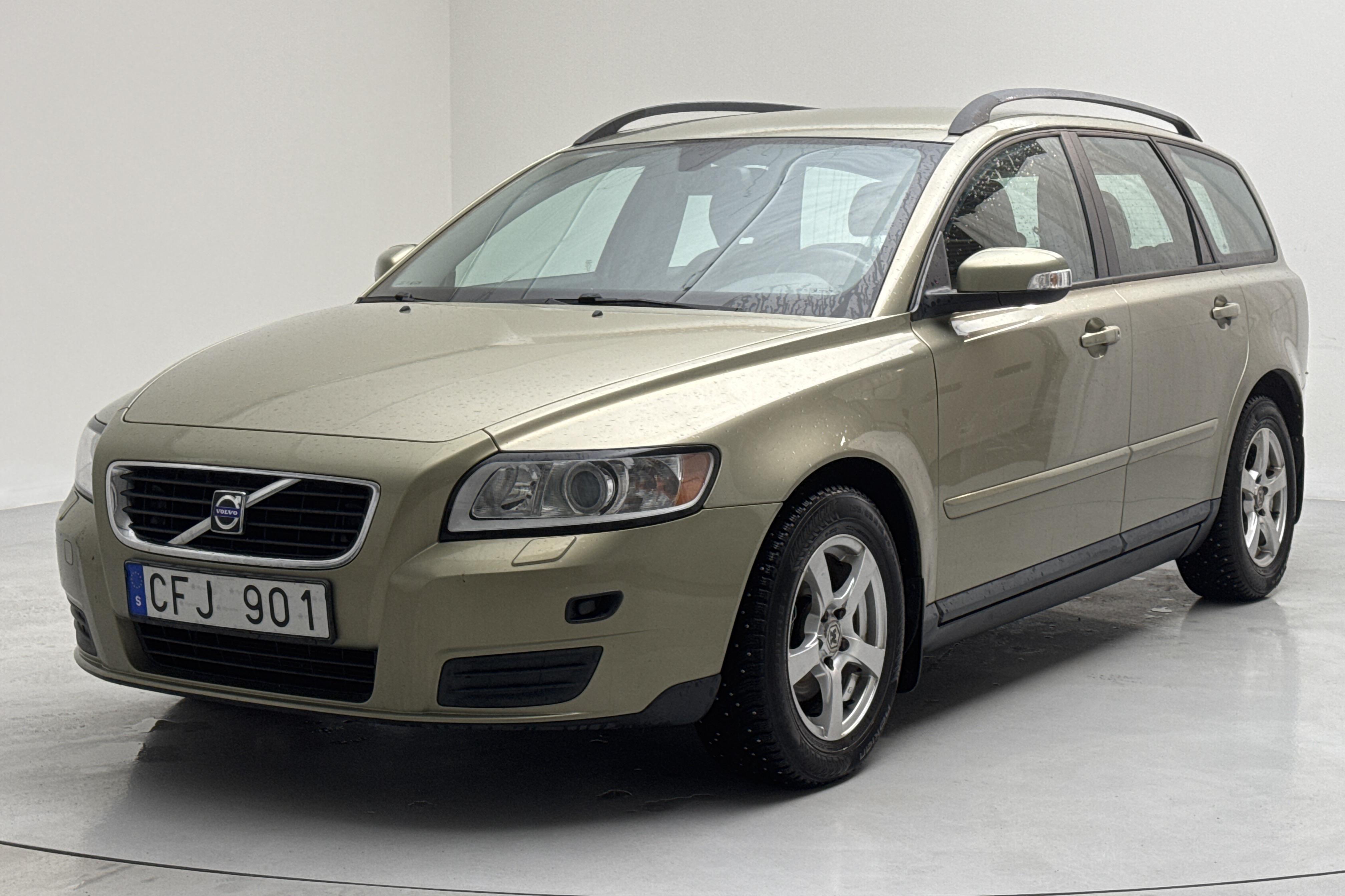 Volvo V50 1.8F (125hk) - 204 260 km - Manualna - zielony - 2009