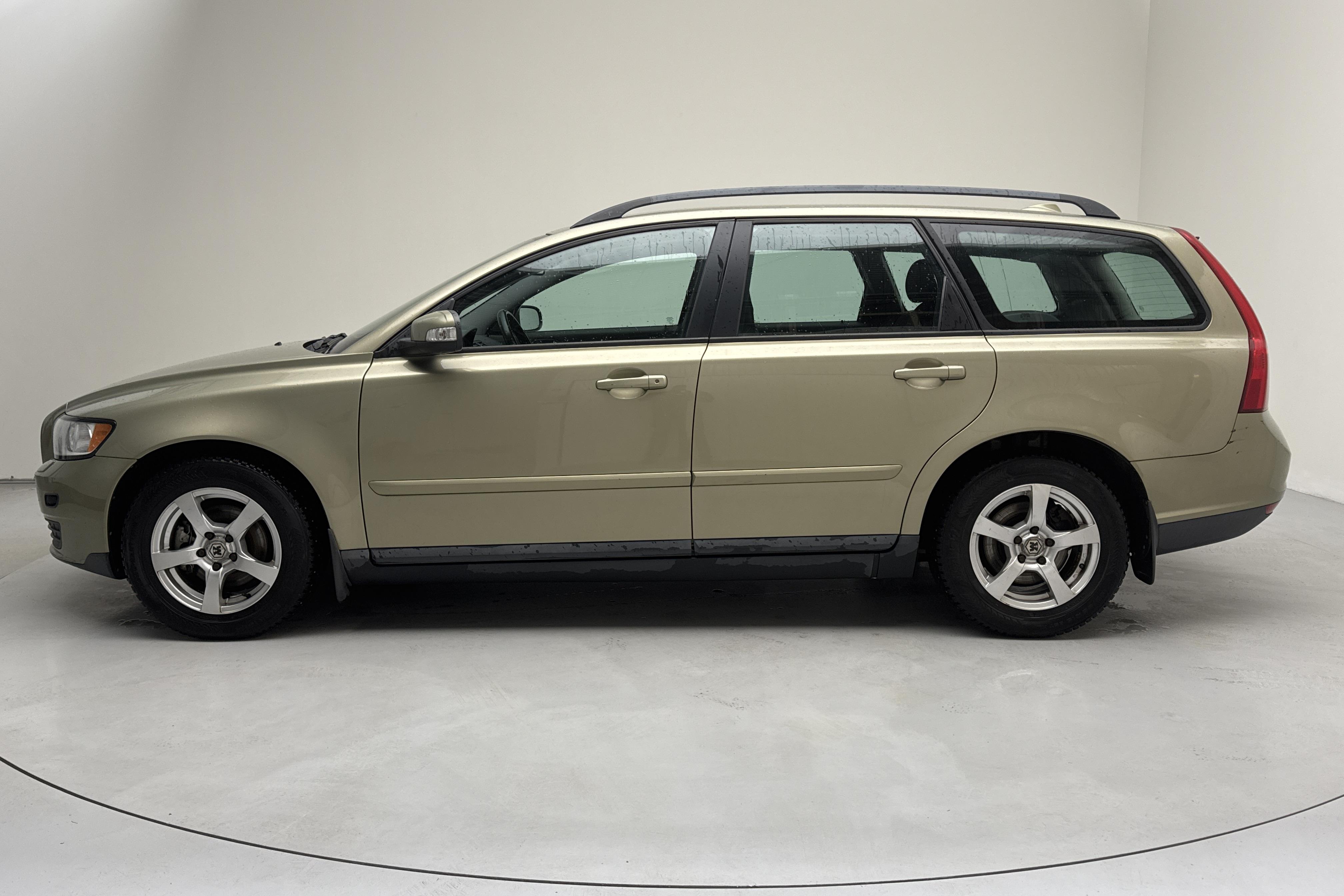 Volvo V50 1.8F (125hk) - 204 260 km - Manualna - zielony - 2009