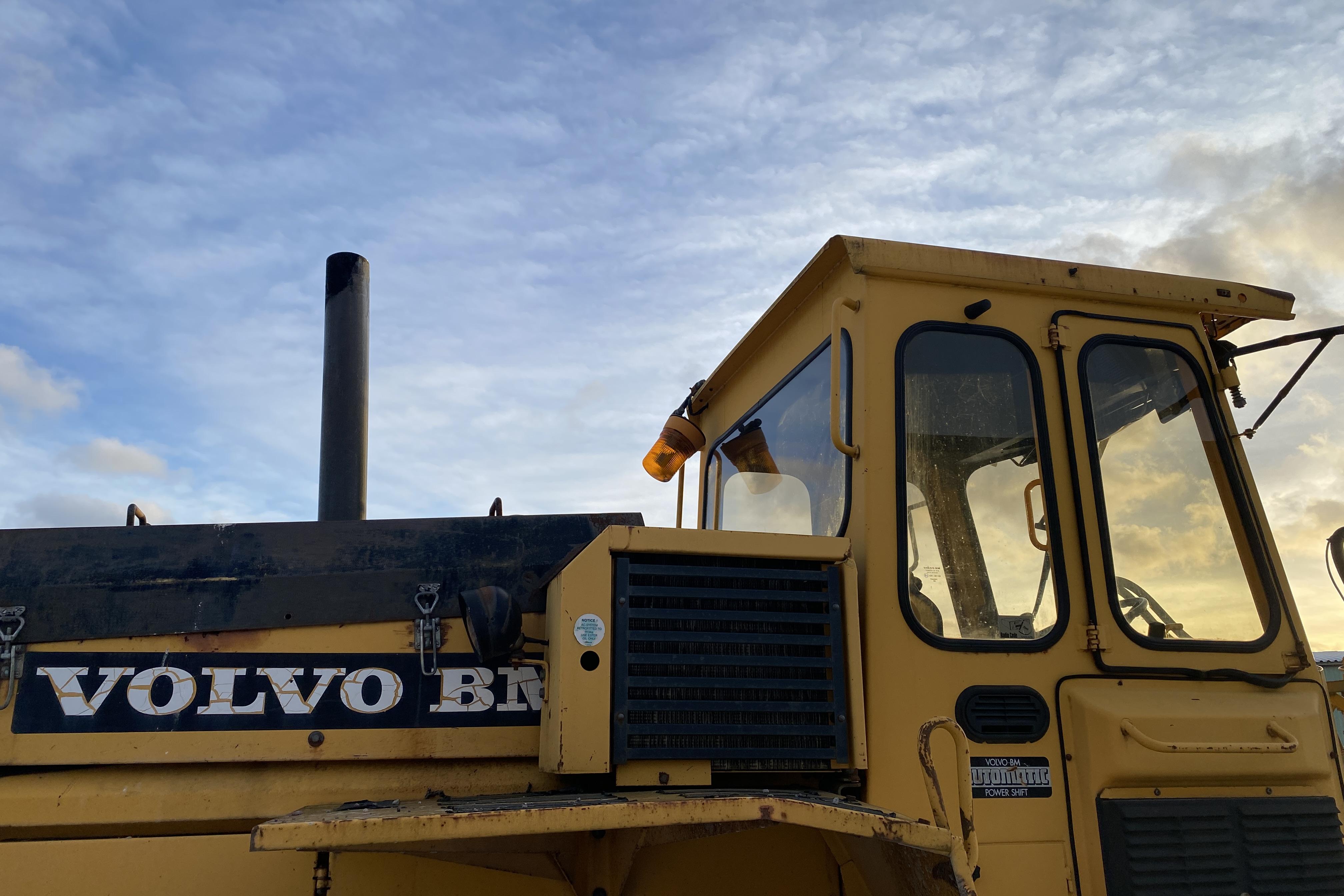 Volvo L90 -  - 1990