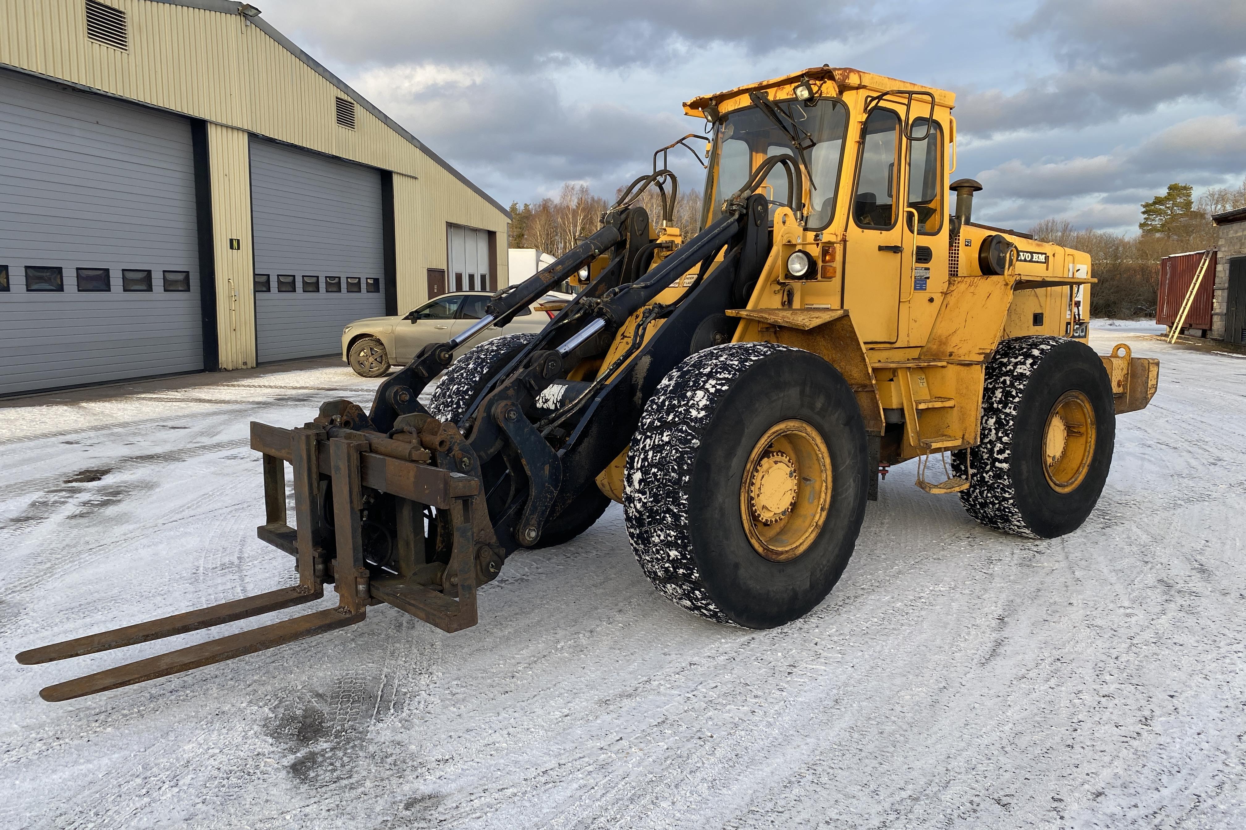 Volvo L90 -  - 1990