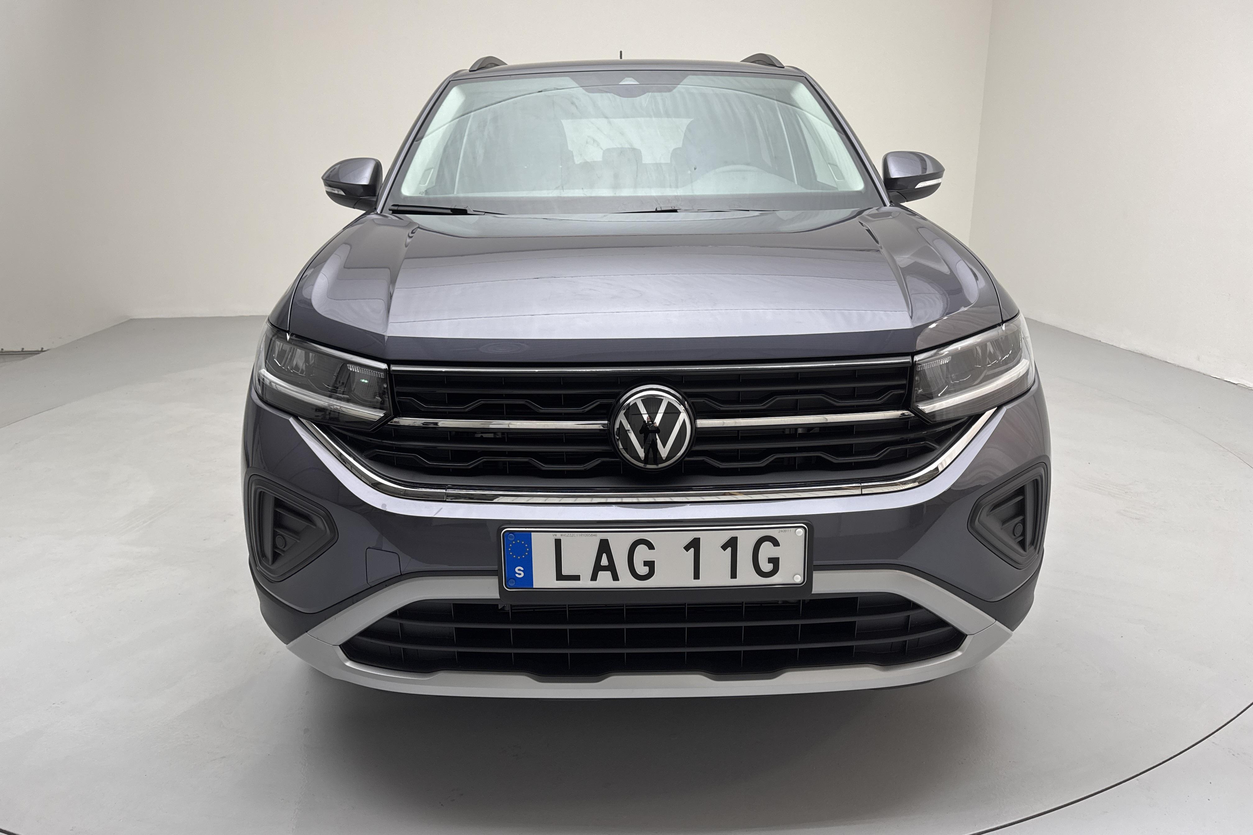 VW T-Cross 1.0 TSI (95hk) - 50 km - Manual - gray - 2024