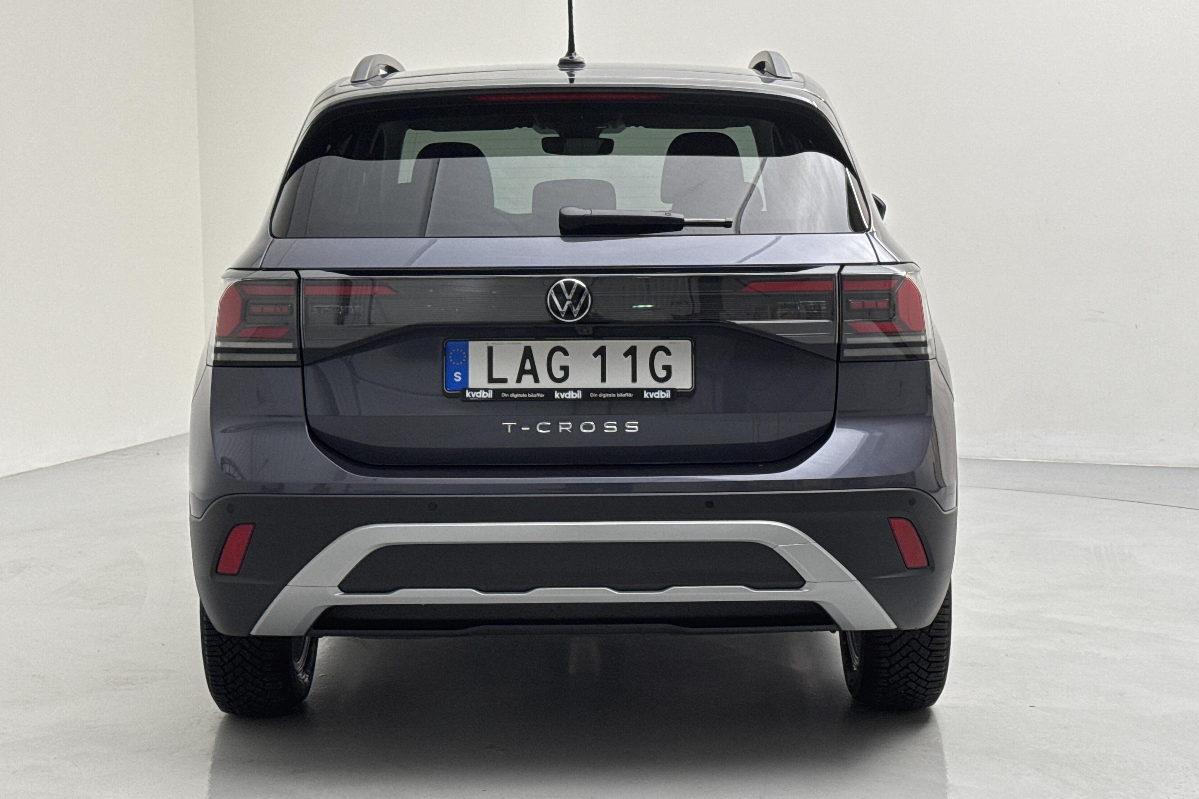 VW T-Cross 1.0 TSI (95hk) - 50 km - Manual - gray - 2024