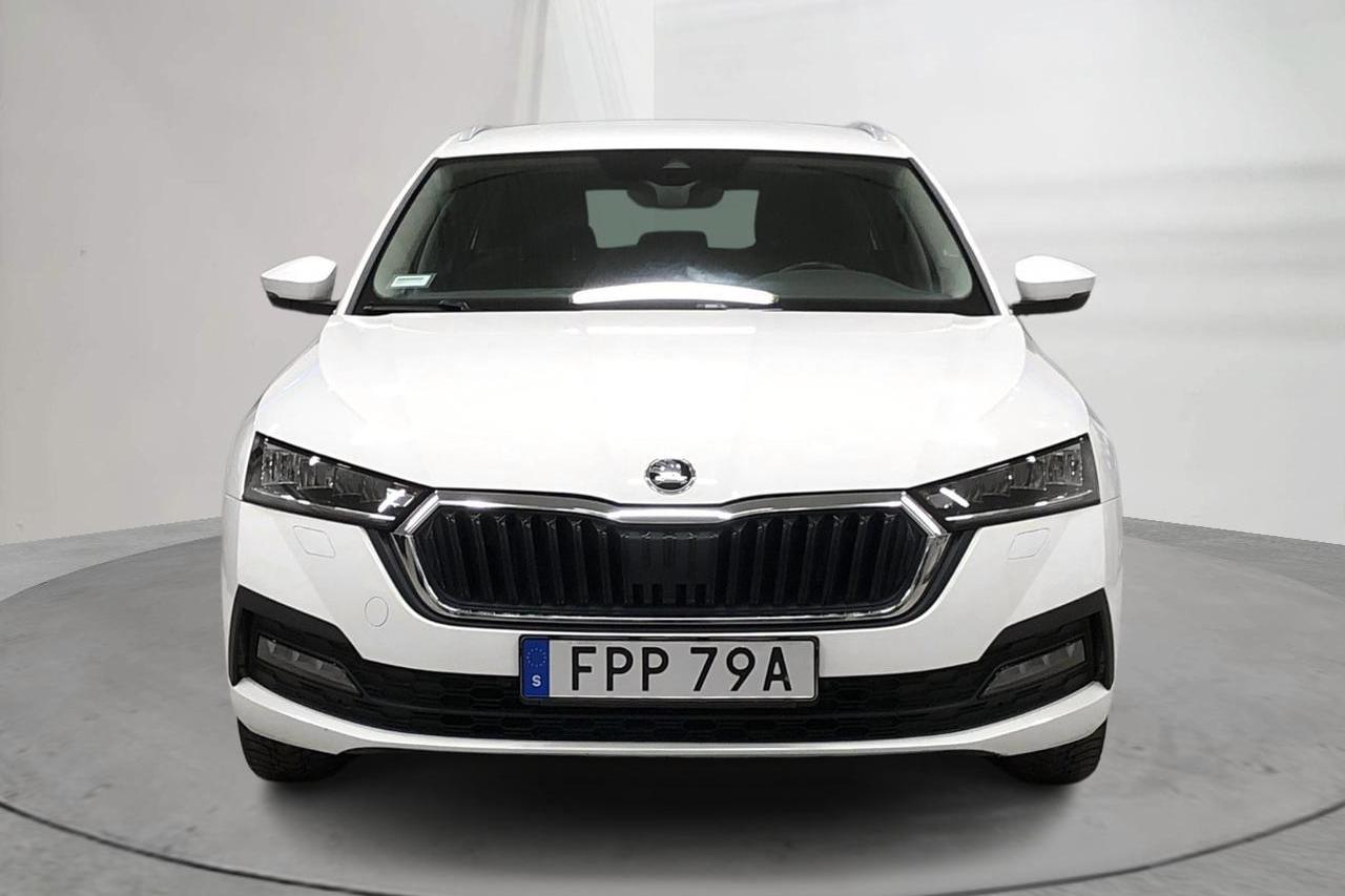 Skoda Octavia G-TEC 1.5 TSI Combi (130hk) - 8 367 mil - Automat - vit - 2023