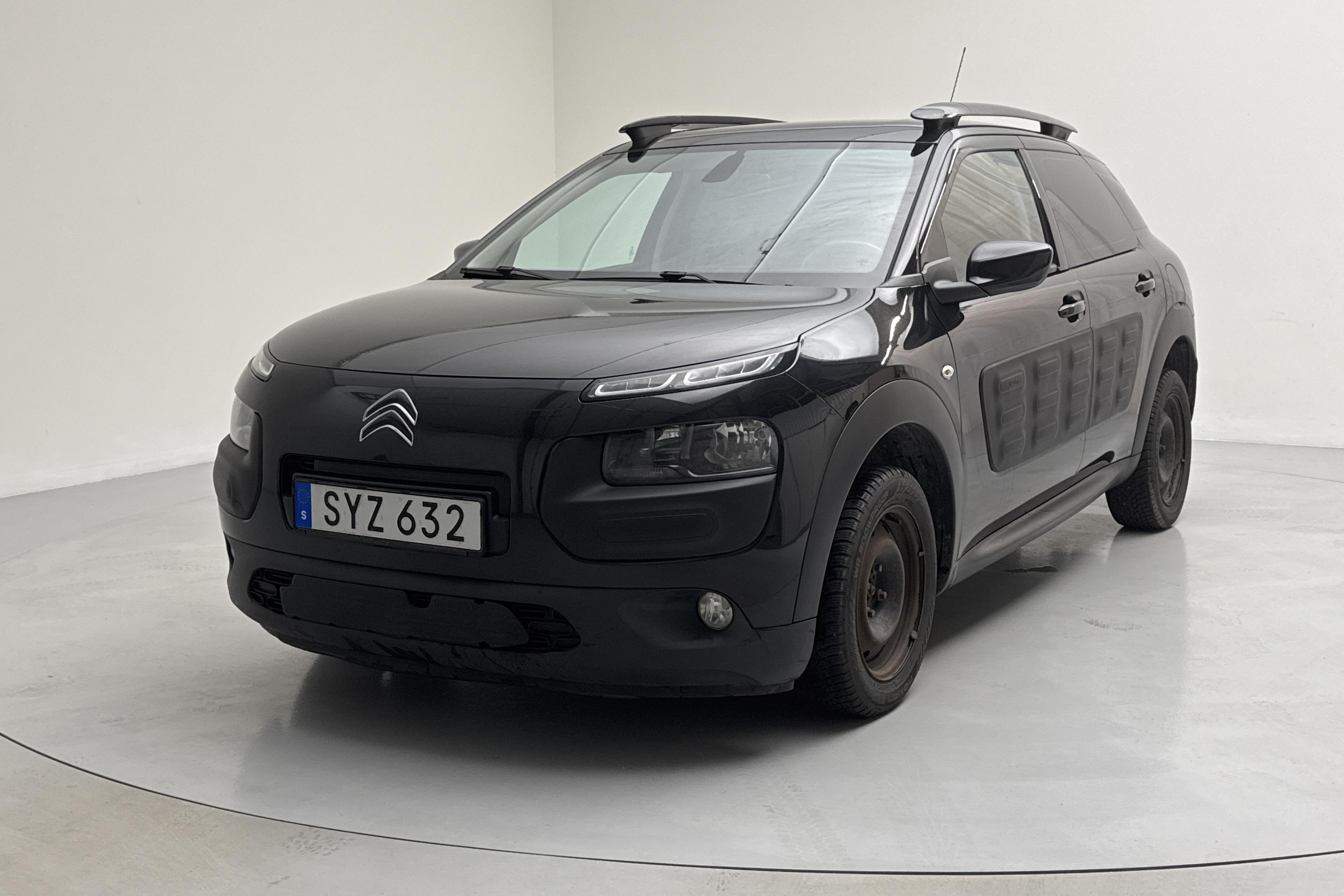 Citroen C4 Cactus PureTech (82hk) - 11 996 mil - Manuell - svart - 2014