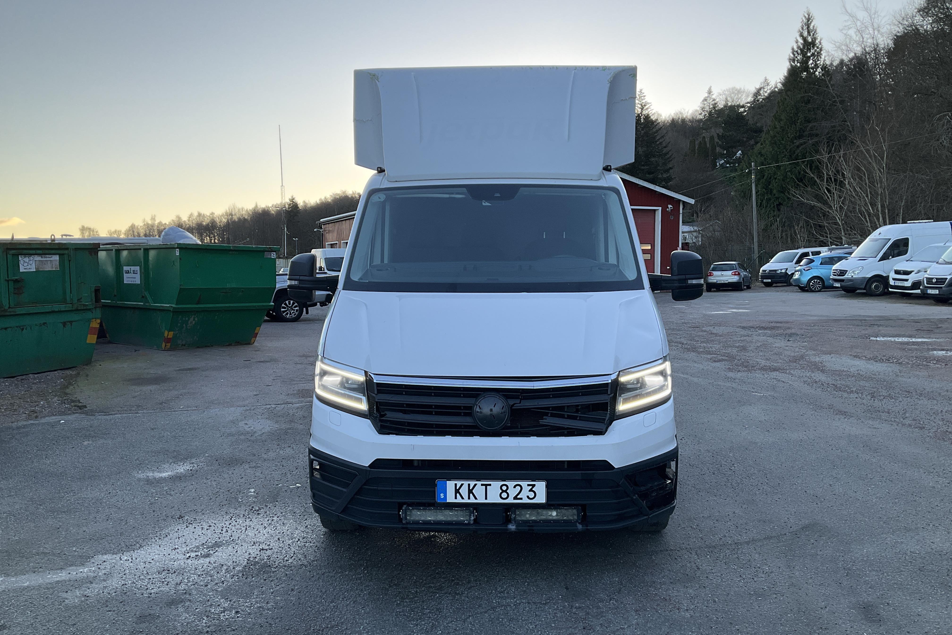 VW Crafter 35 2.0 TDI Chassi (177hk) - 281 650 km - Automatic - white - 2019