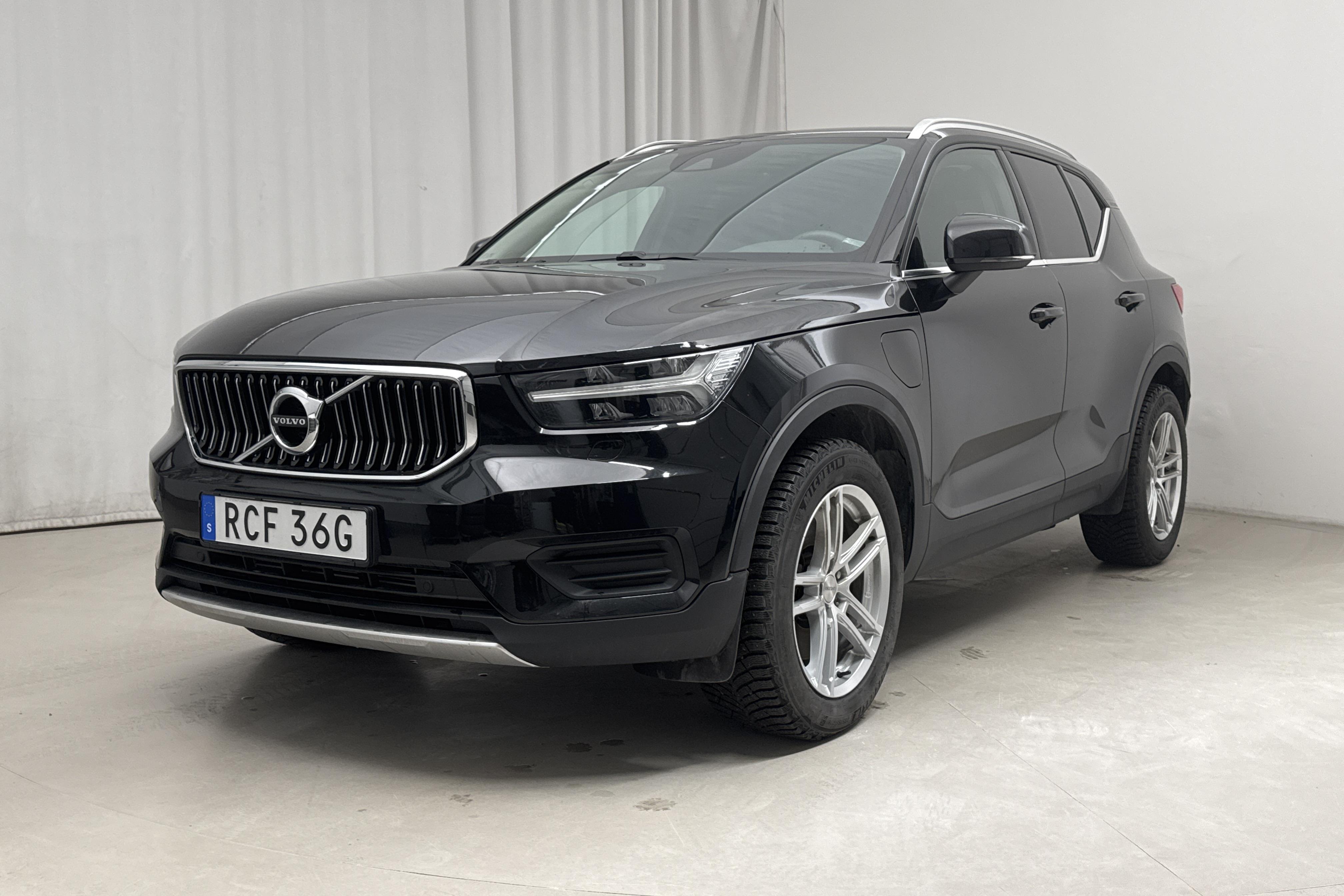 Volvo XC40 T4 2WD Twin Engine (211hk) - 50 030 km - Automaattinen - musta - 2022