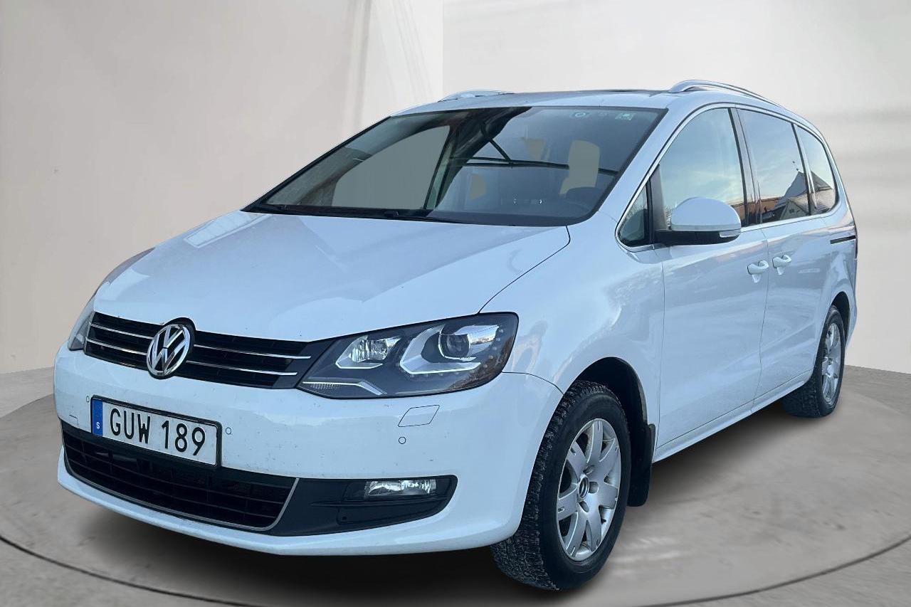 VW Sharan 2.0 TDI BlueMotion Technology (140hk) - 16 492 mil - Automat - vit - 2015