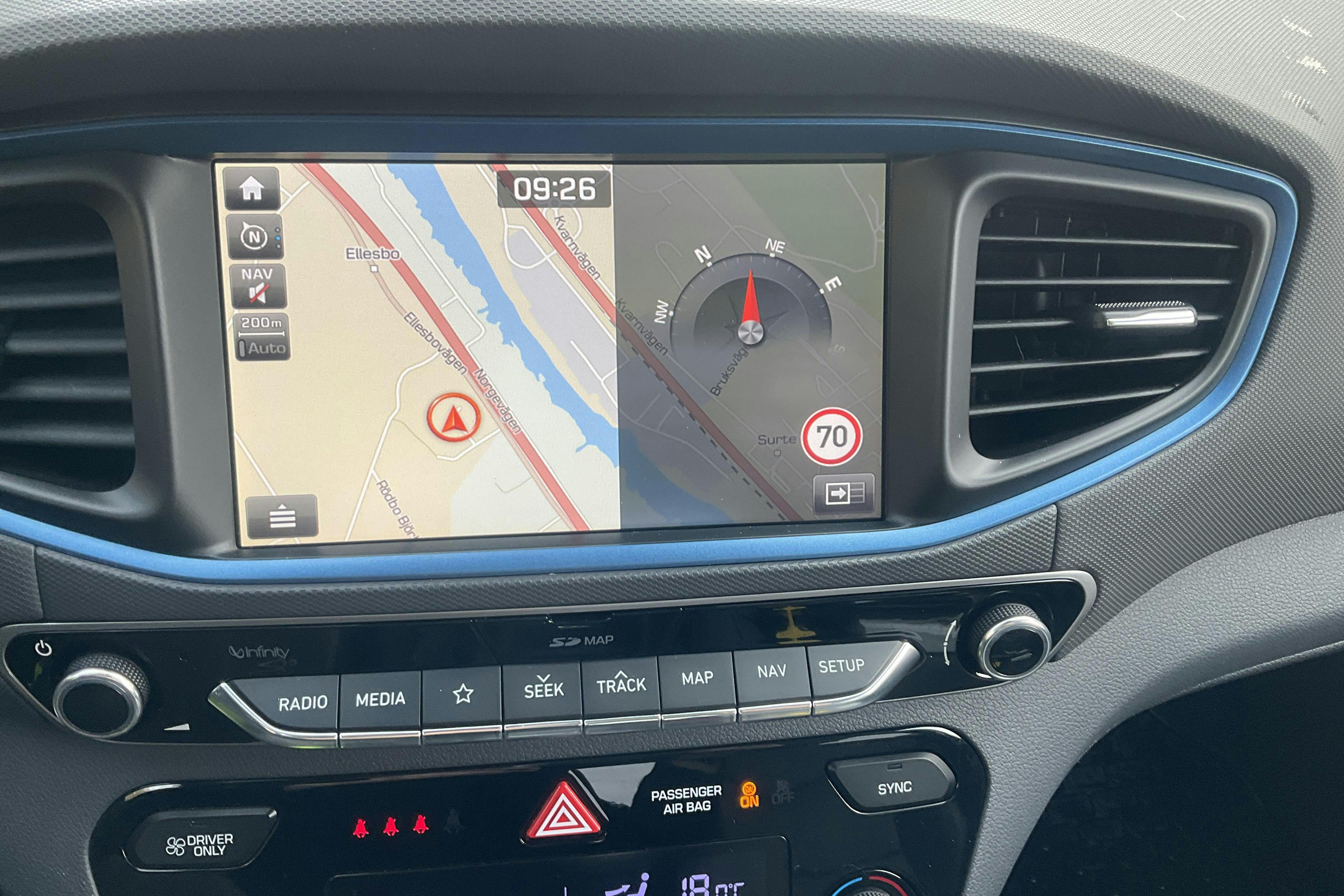 Hyundai IONIQ Plug-in (141hk) - 80 910 km - Automatic - Dark Blue - 2019