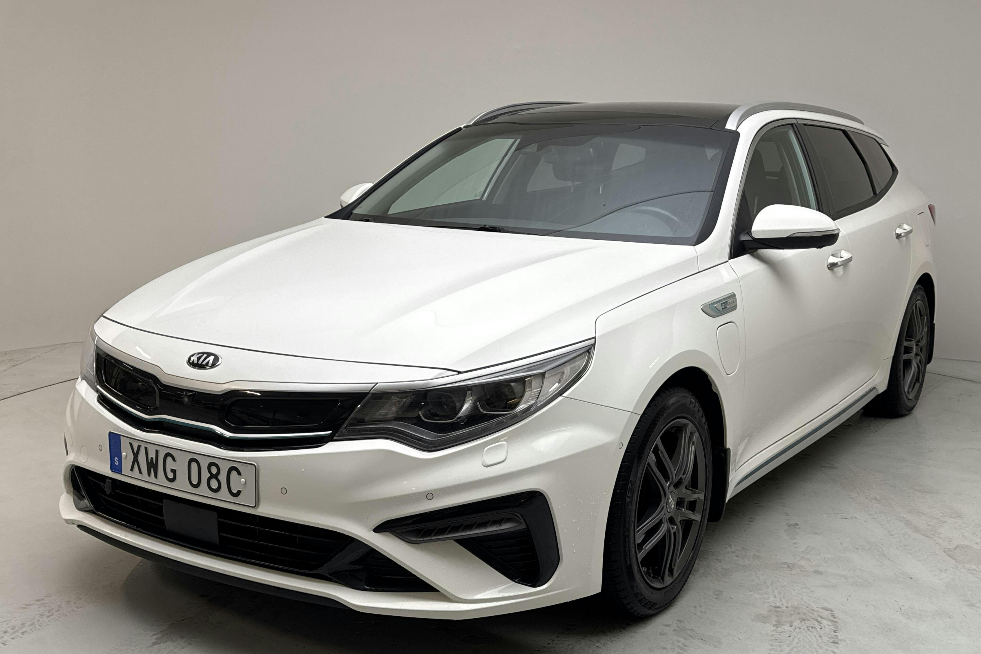 KIA Optima 2.0 GDi Plug-in Hybrid SW (205hk) - 109 150 km - Automaattinen - valkoinen - 2020