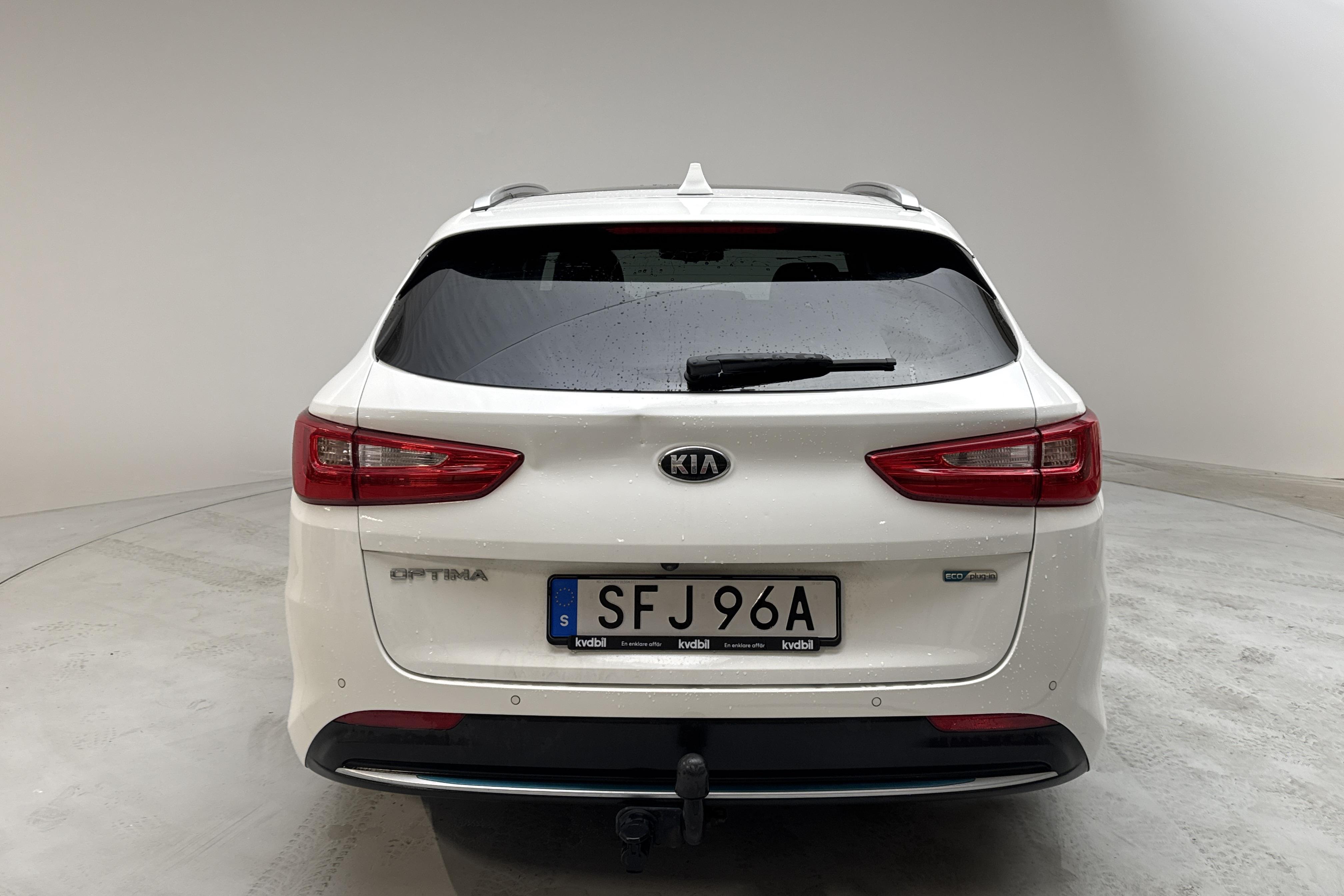 KIA Optima 2.0 GDi Plug-in Hybrid SW (205hk) - 127 110 km - Automaattinen - valkoinen - 2020