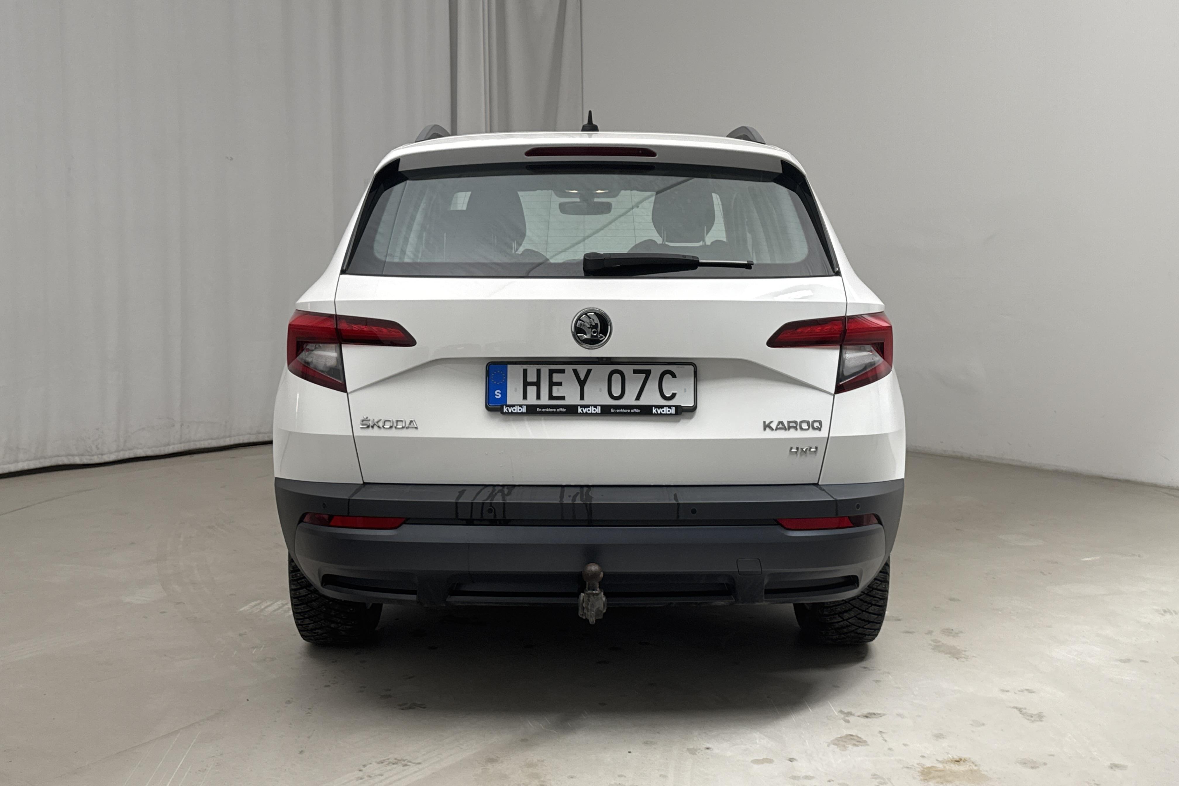 Skoda Karoq 2.0 TDI 4X4 (150hk) - 60 860 km - Manuaalinen - valkoinen - 2019