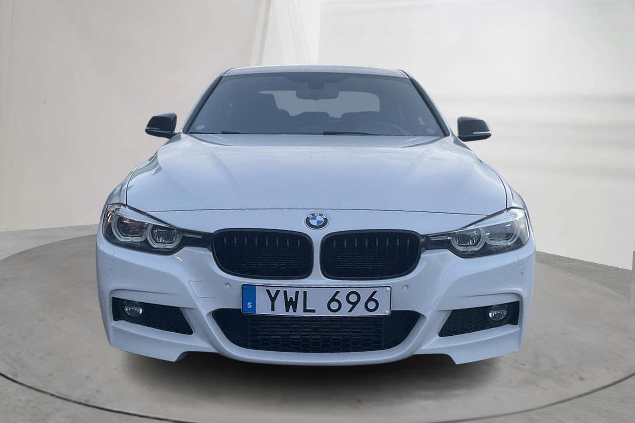 BMW 318d Sedan, F30 (150hk) - 14 818 mil - Automat - vit - 2018