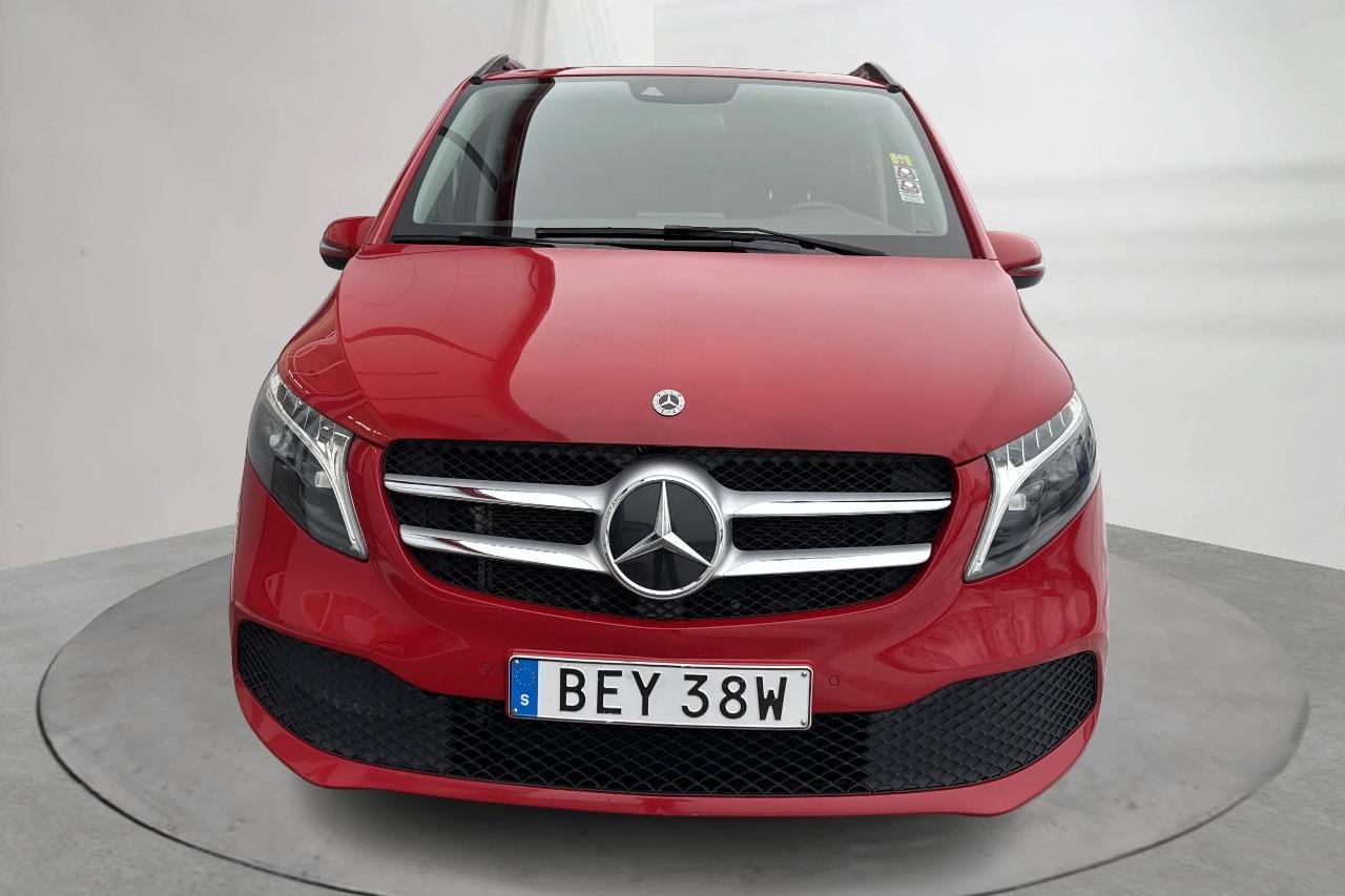 Mercedes V 220 d W447 (163hk) - 98 420 km - Automatic - red - 2023