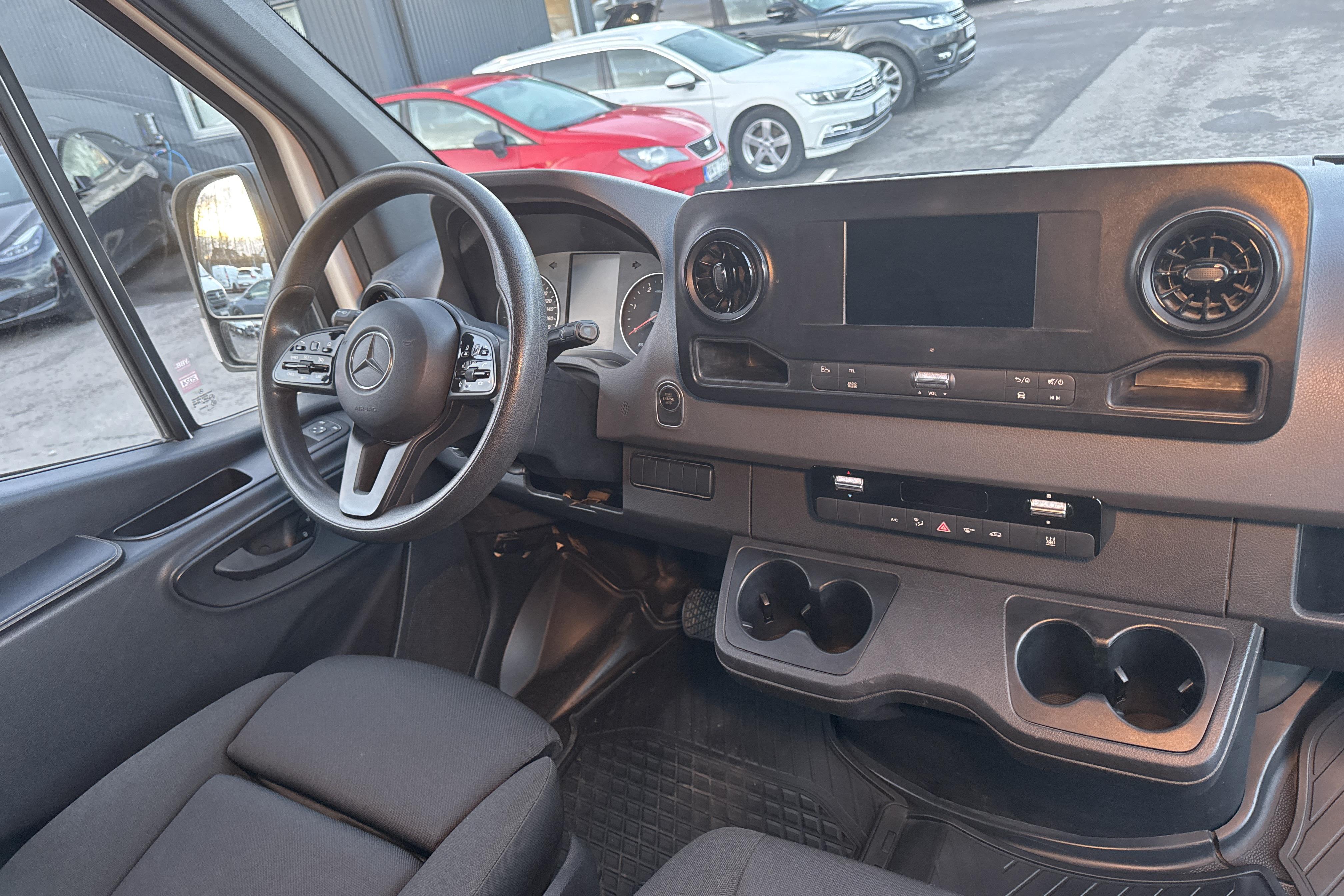 Mercedes Sprinter 211 CDI Skåp 2WD (114hk) - 94 790 km - Automaatne - valge - 2019